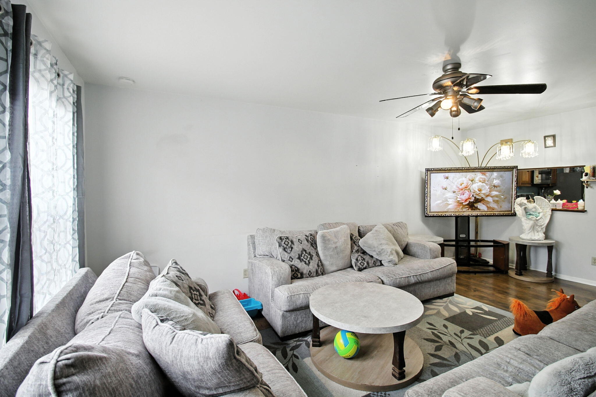 2110 Yorktowne Drive, Valparaiso, IN 46383; Image #8
