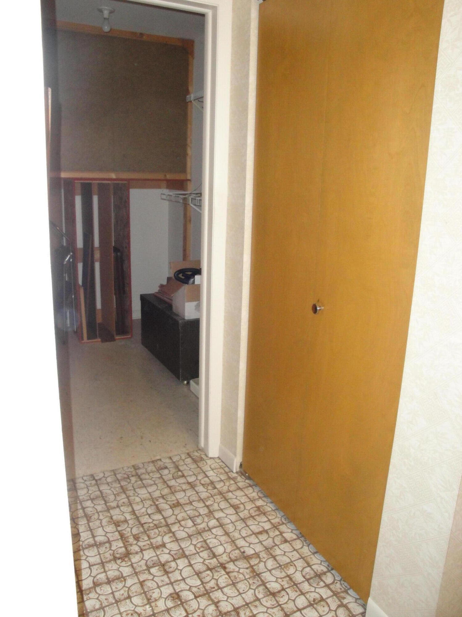 8805 Janeway Court, Munster, IN #K8, 46321; Image #5