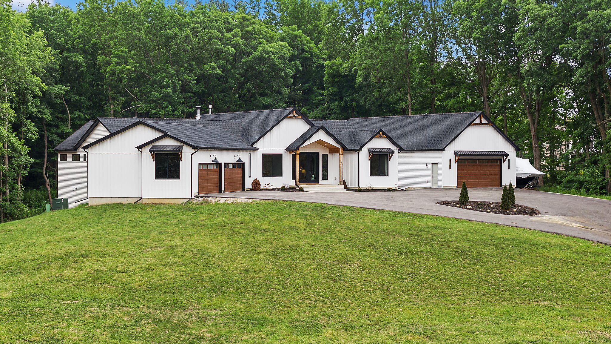 151 County Rd 350 W, Valparaiso, IN 46385; Image #4