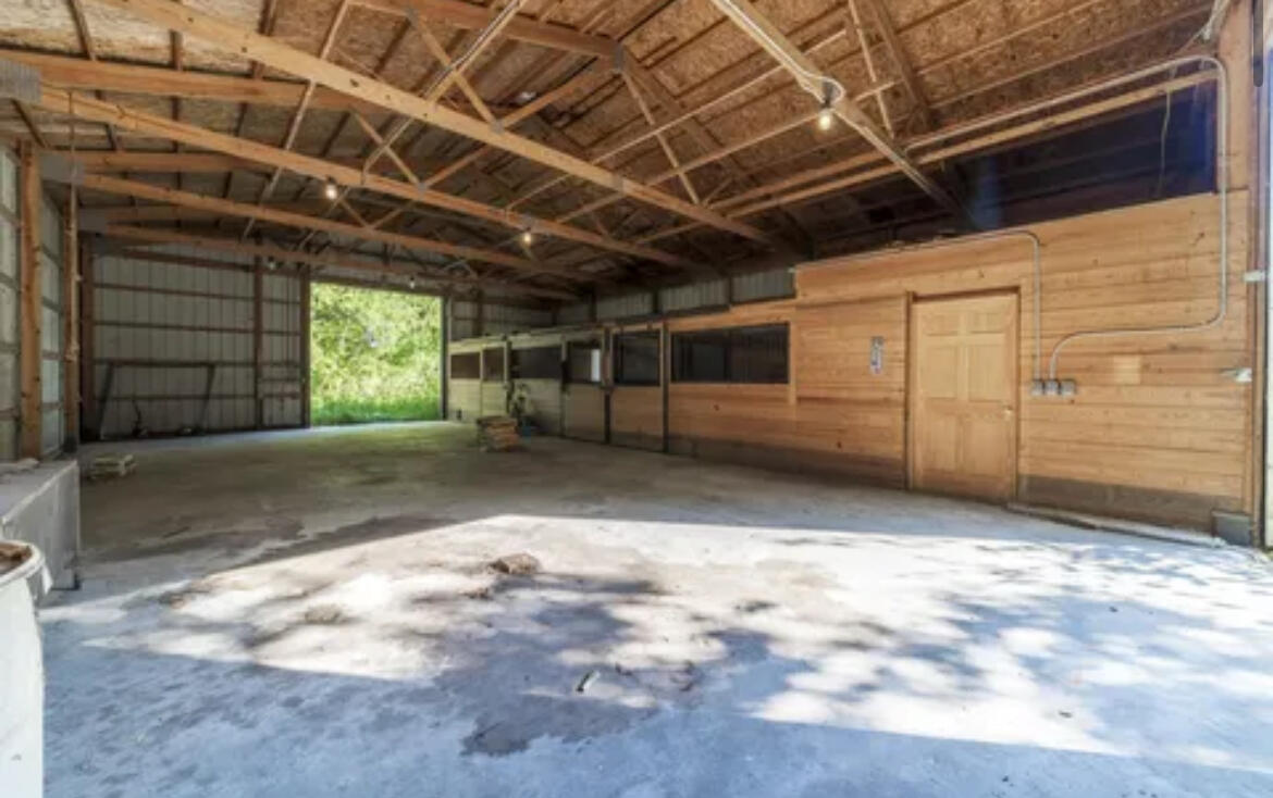 688 County Road 1100 S, Wolcott, IN 47995; Image #10