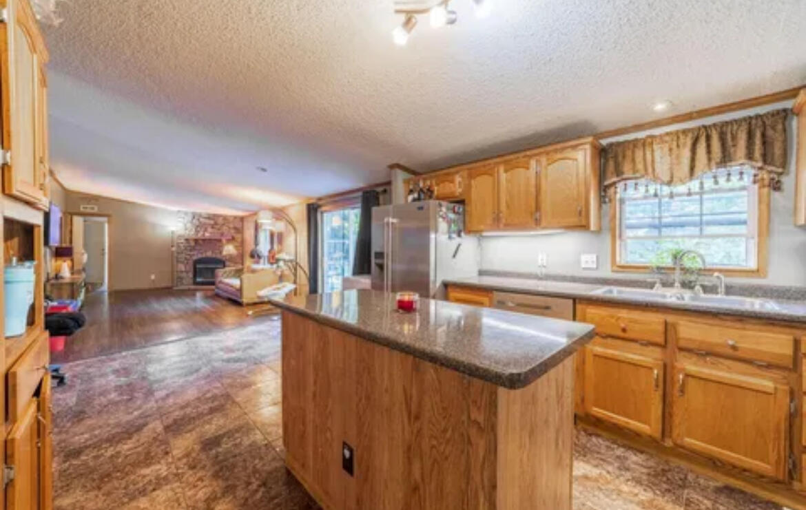 688 County Road 1100 S, Wolcott, IN 47995; Image #16