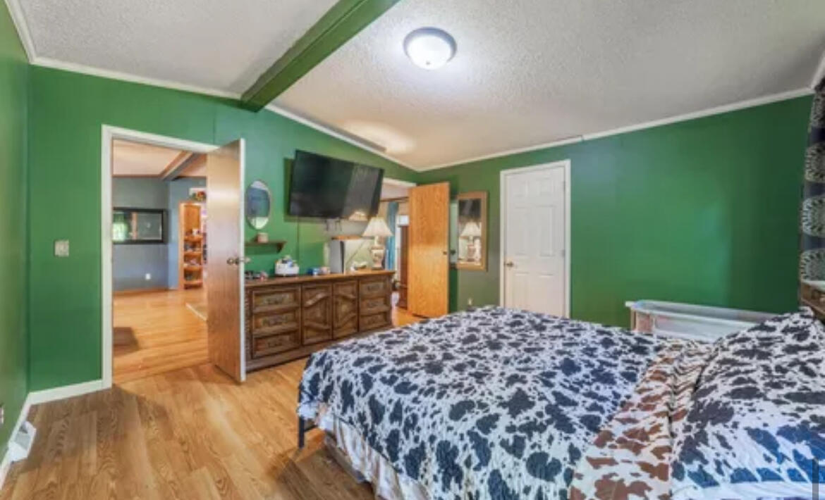 688 County Road 1100 S, Wolcott, IN 47995; Image #21