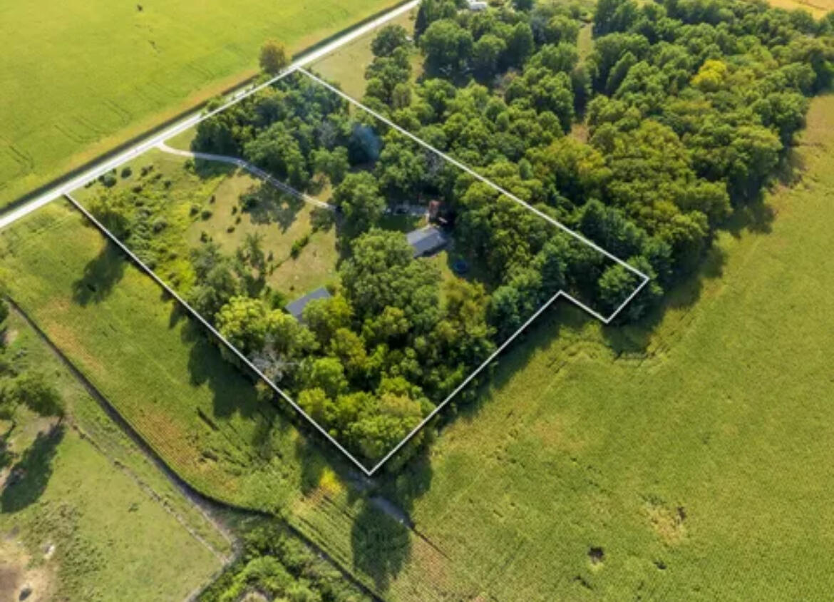 688 County Road 1100 S, Wolcott, IN 47995; Image #4