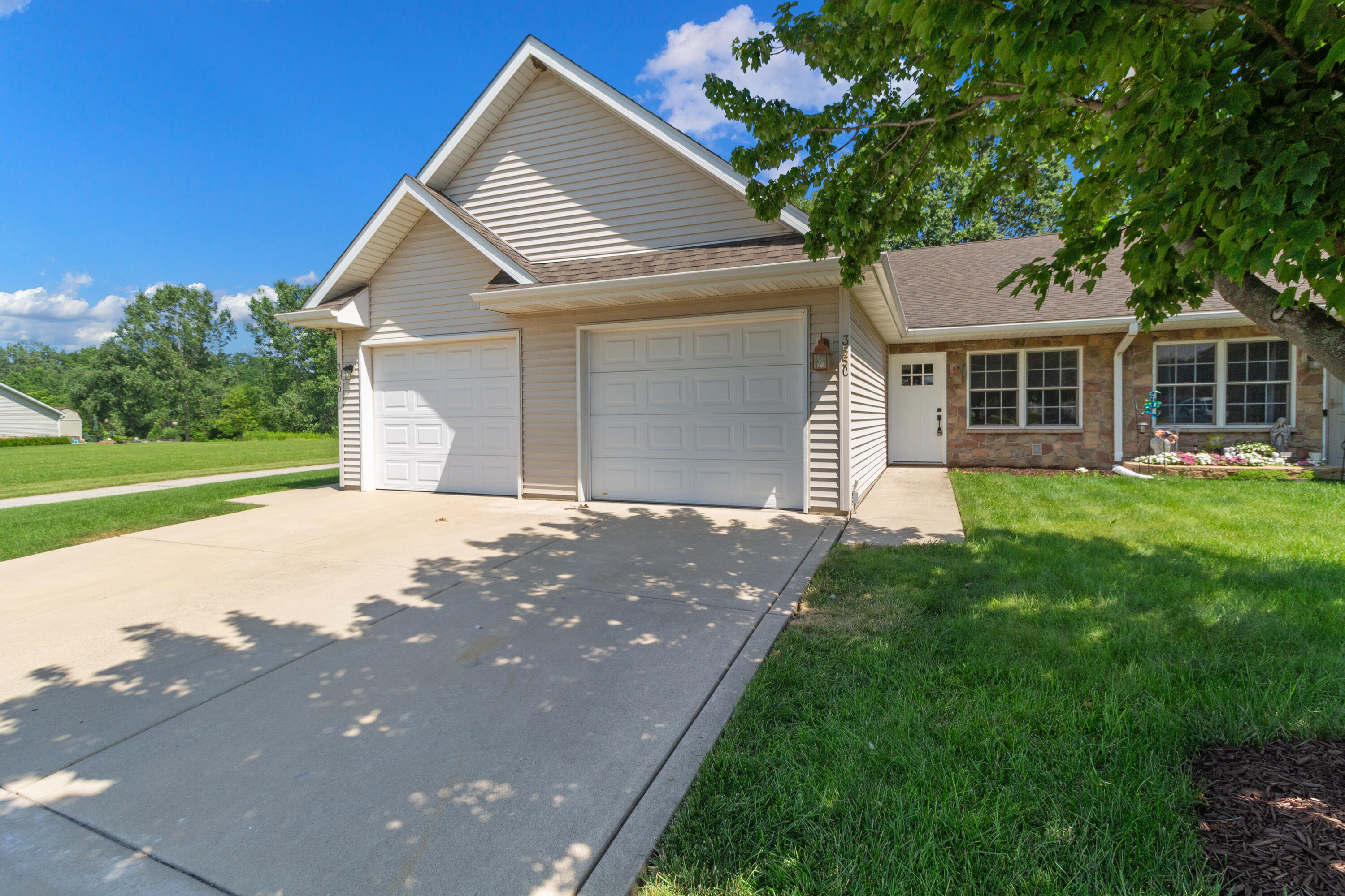 355 S Boo Road, Chesterton, IN 46304; Image #2
