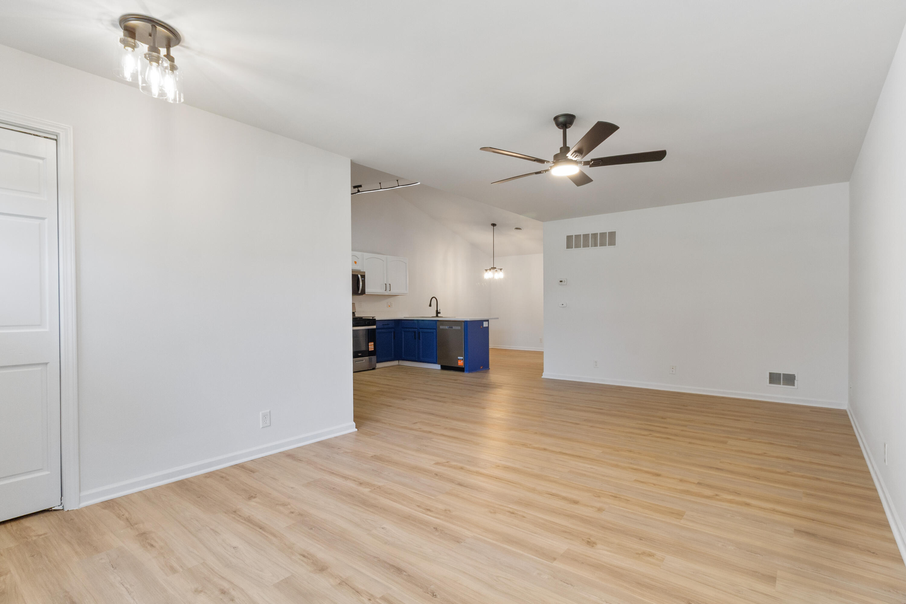 355 S Boo Road, Chesterton, IN 46304; Image #6