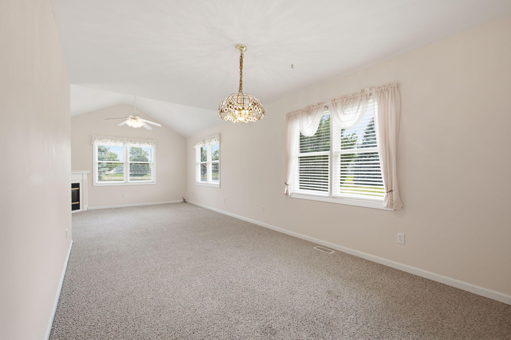 1001 Carnation Street SE, DeMotte, IN #B, 46310; Image #15
