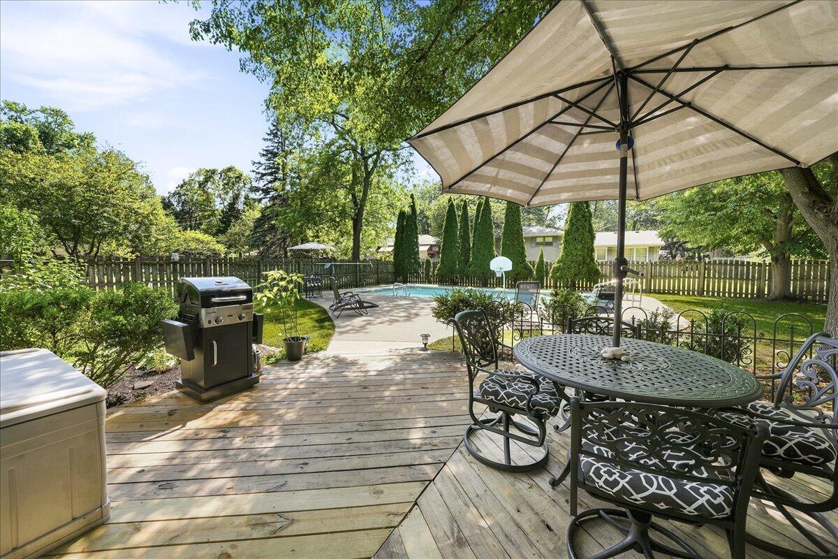 9212 White Oak Avenue, Munster, IN 46321; Image #38