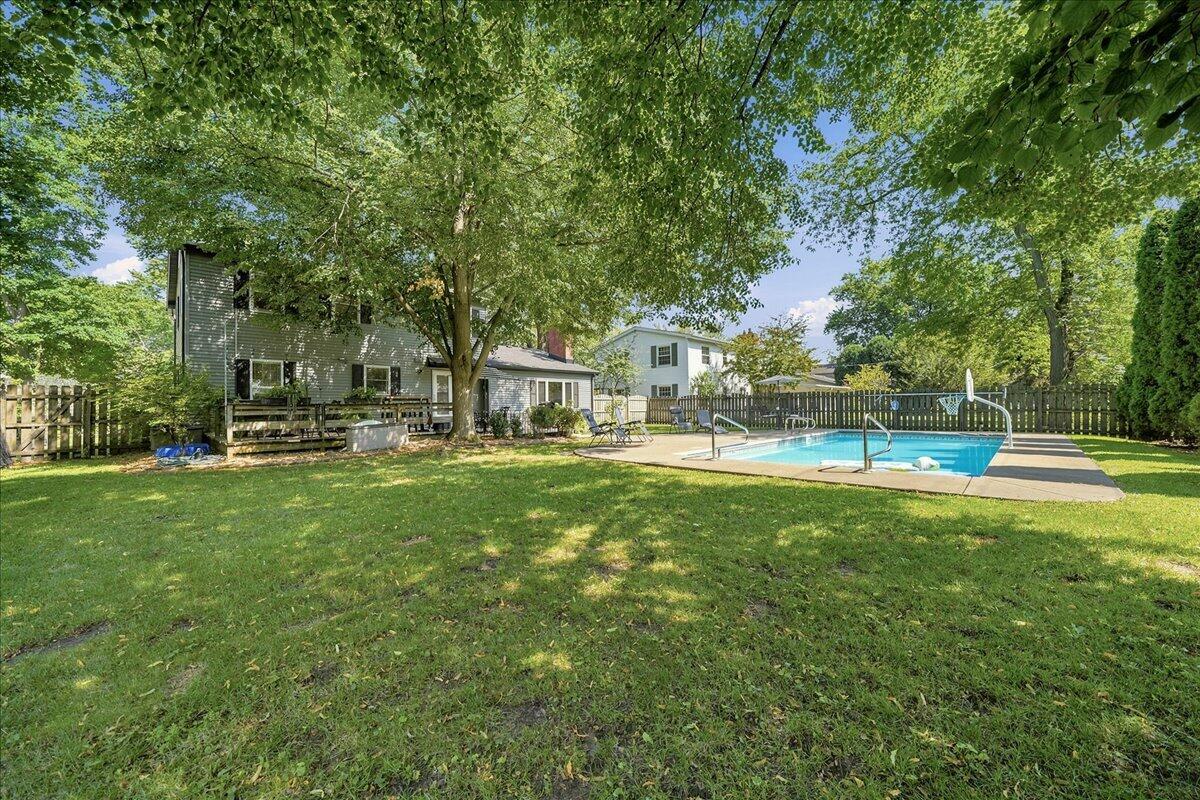 9212 White Oak Avenue, Munster, IN 46321; Image #39