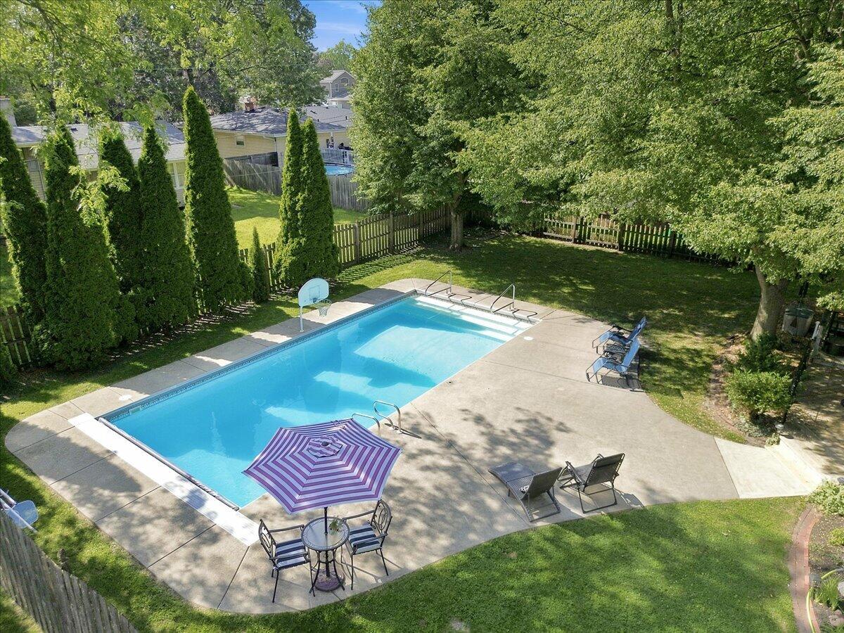 9212 White Oak Avenue, Munster, IN 46321; Image #40