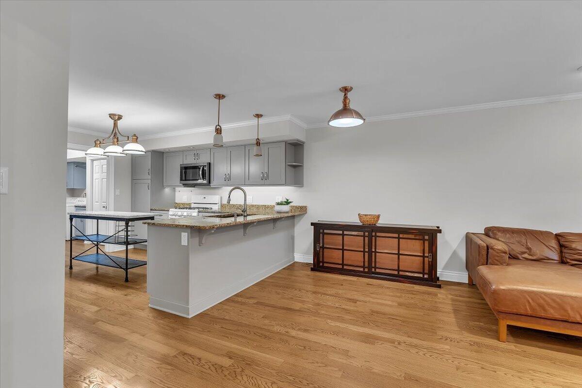 1004 Muirfield Court, Schererville, IN 46375; Image #11