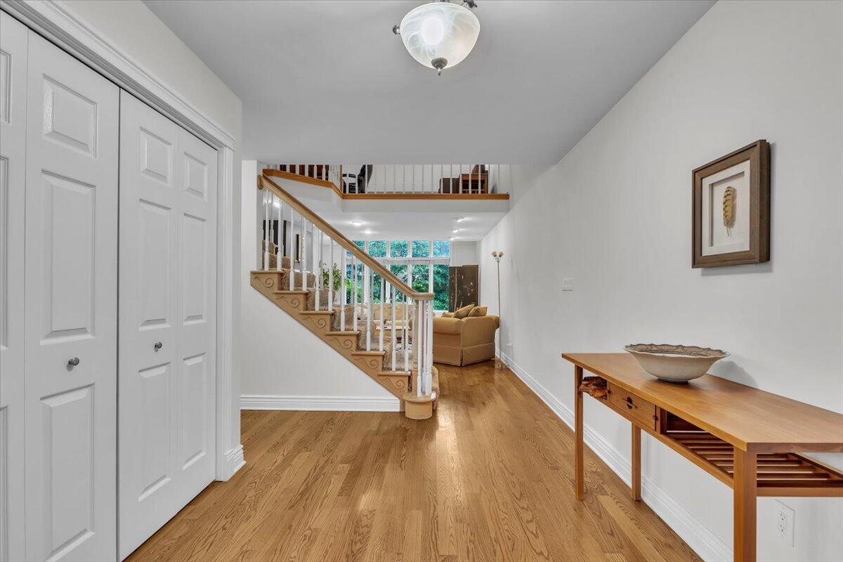 1004 Muirfield Court, Schererville, IN 46375; Image #3