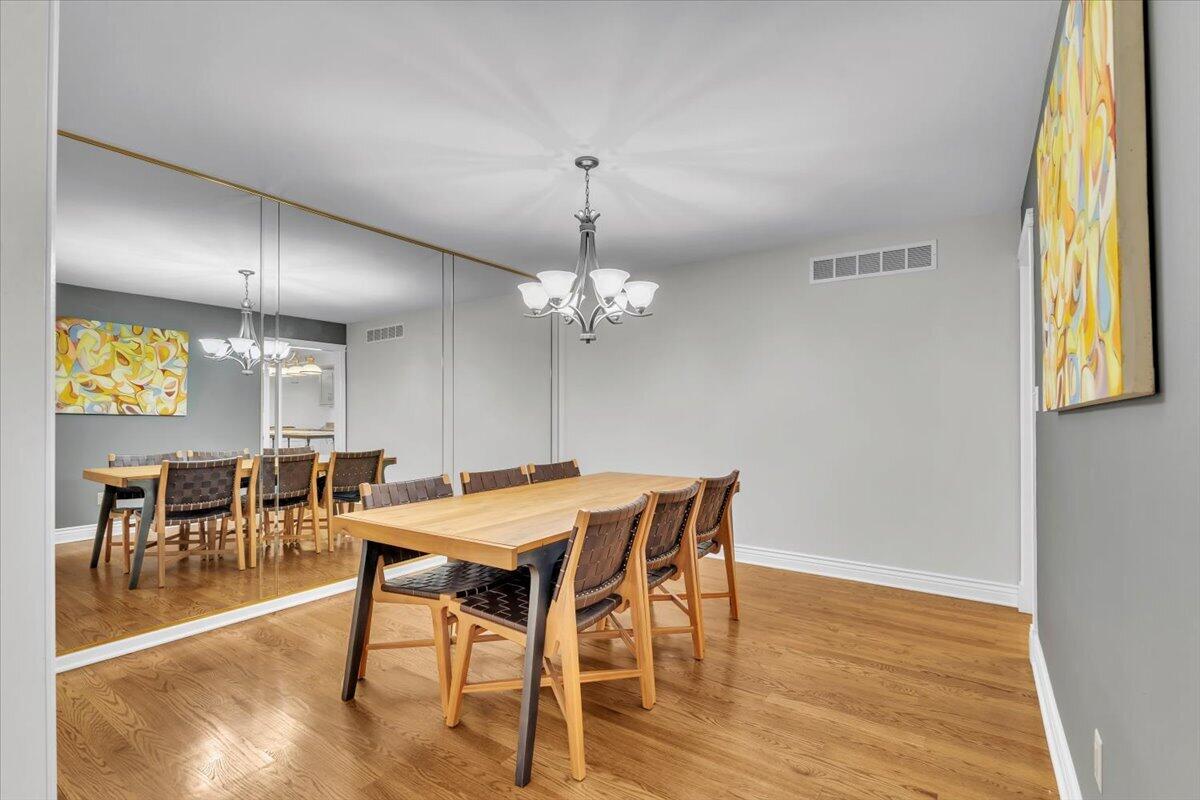 1004 Muirfield Court, Schererville, IN 46375; Image #5