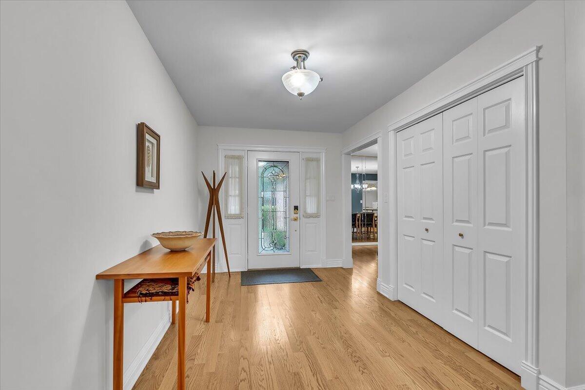 1004 Muirfield Court, Schererville, IN 46375; Image #7