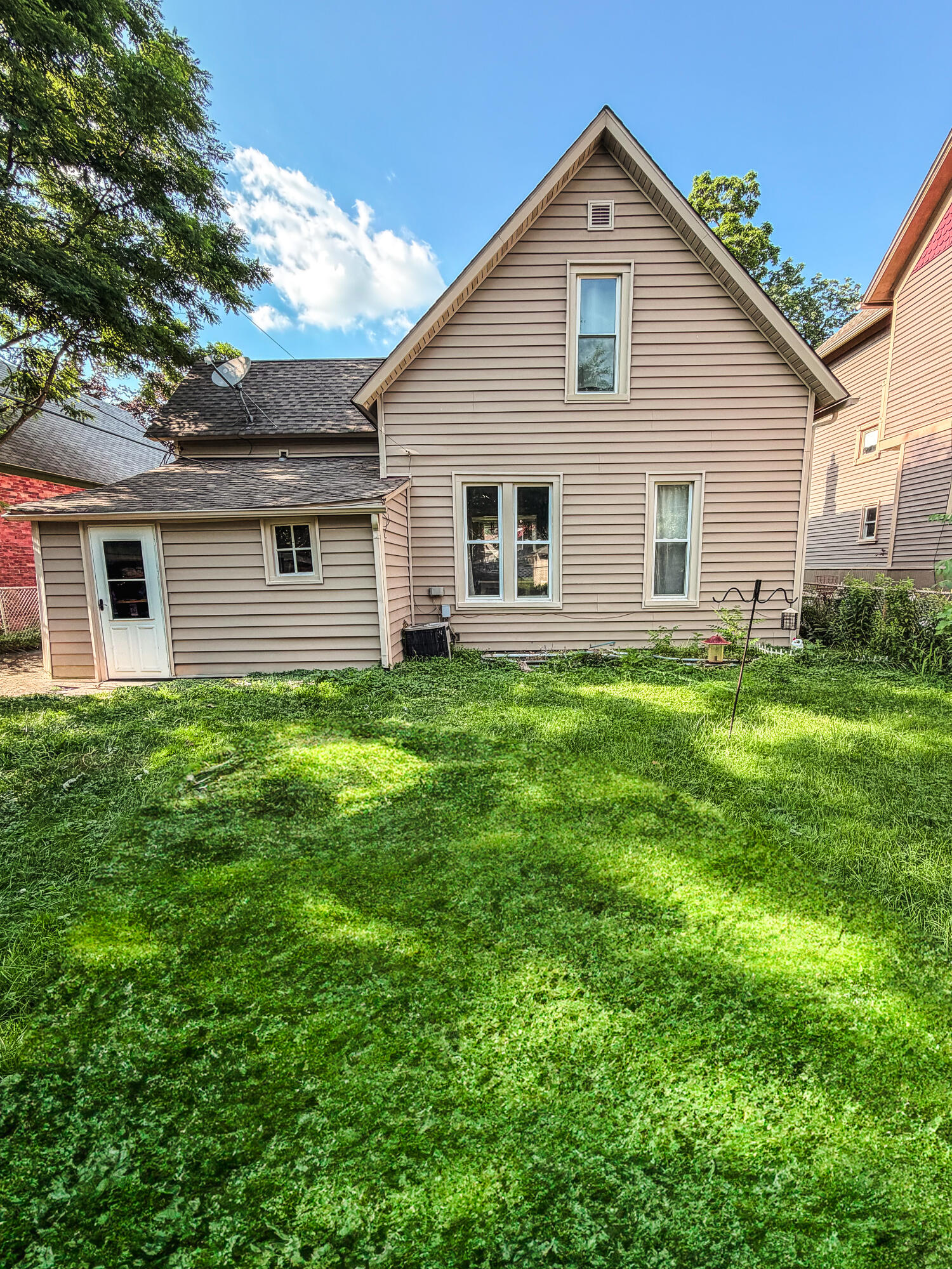 1019 Devonshire Street, Hobart, IN 46342; Image #15