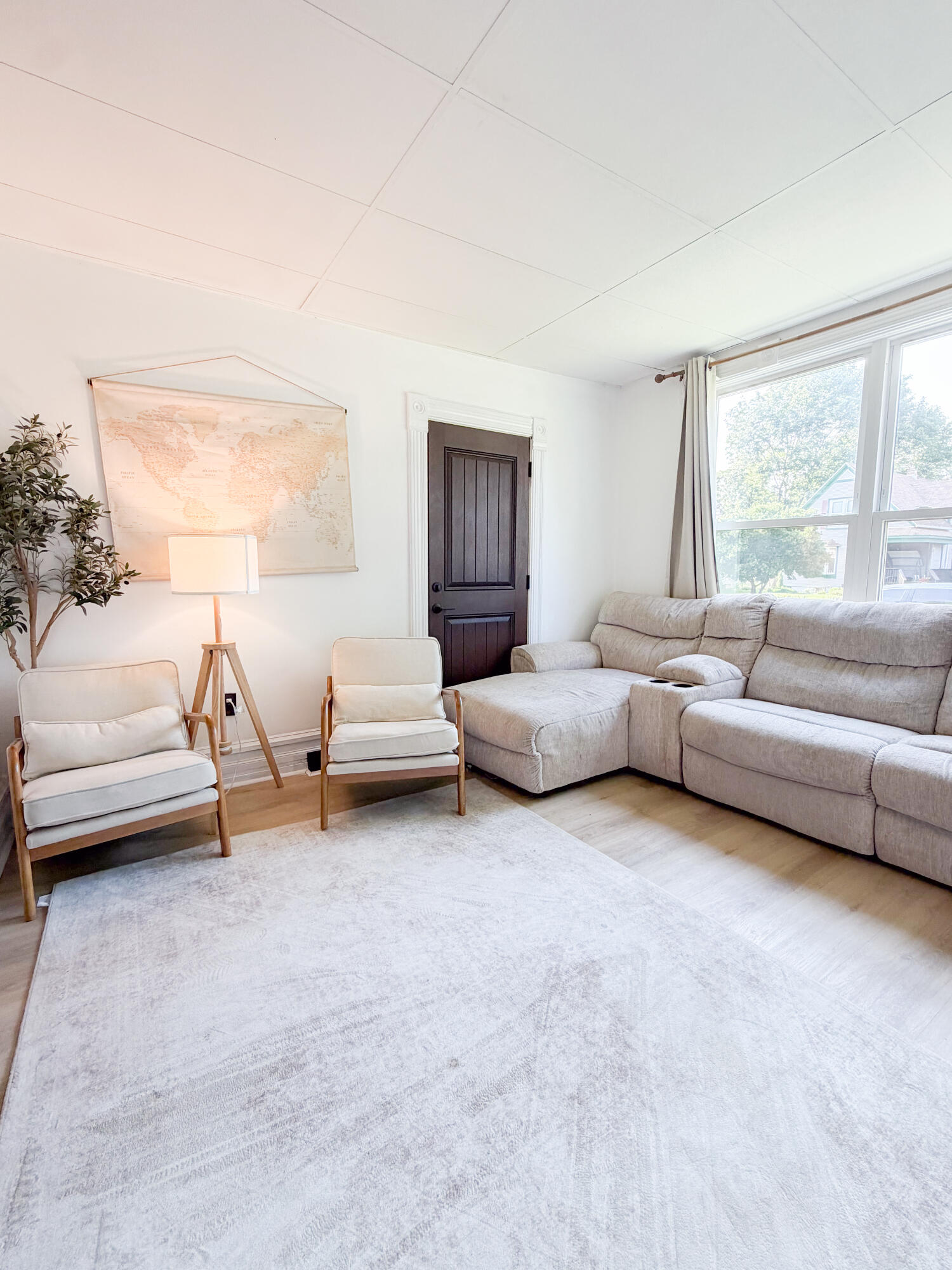 1019 Devonshire Street, Hobart, IN 46342; Image #7