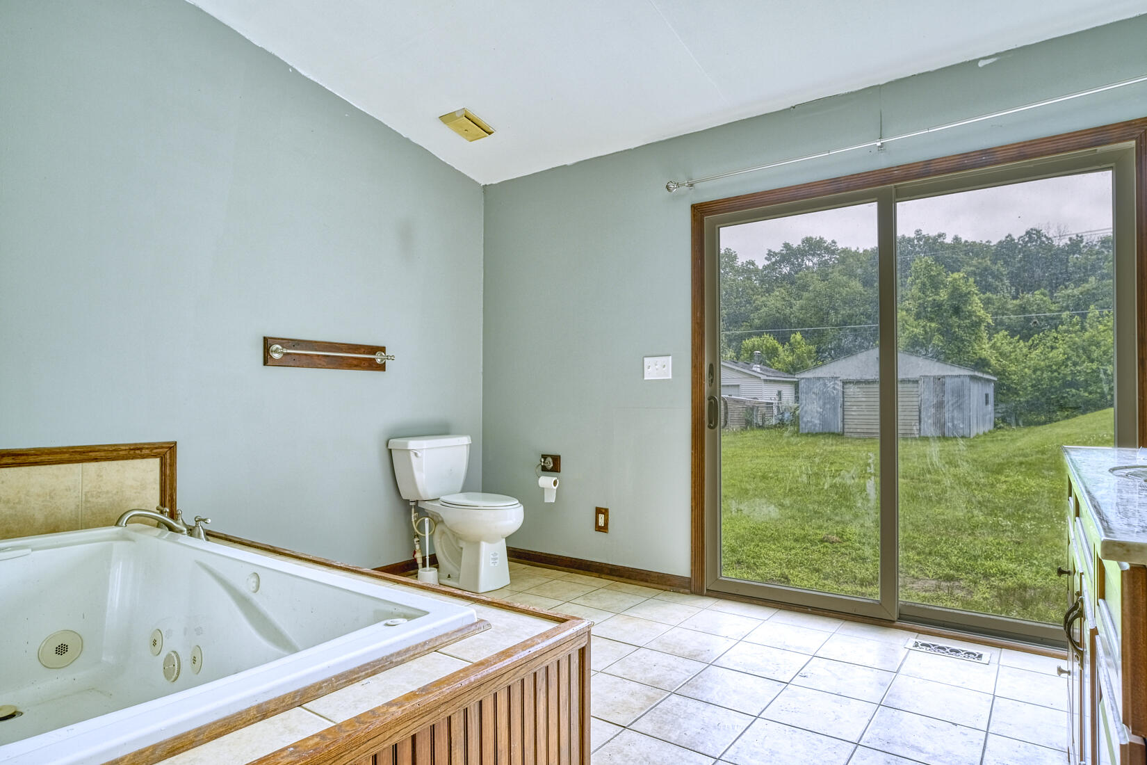 9713 N 490 E, DeMotte, IN 46310; Image #15