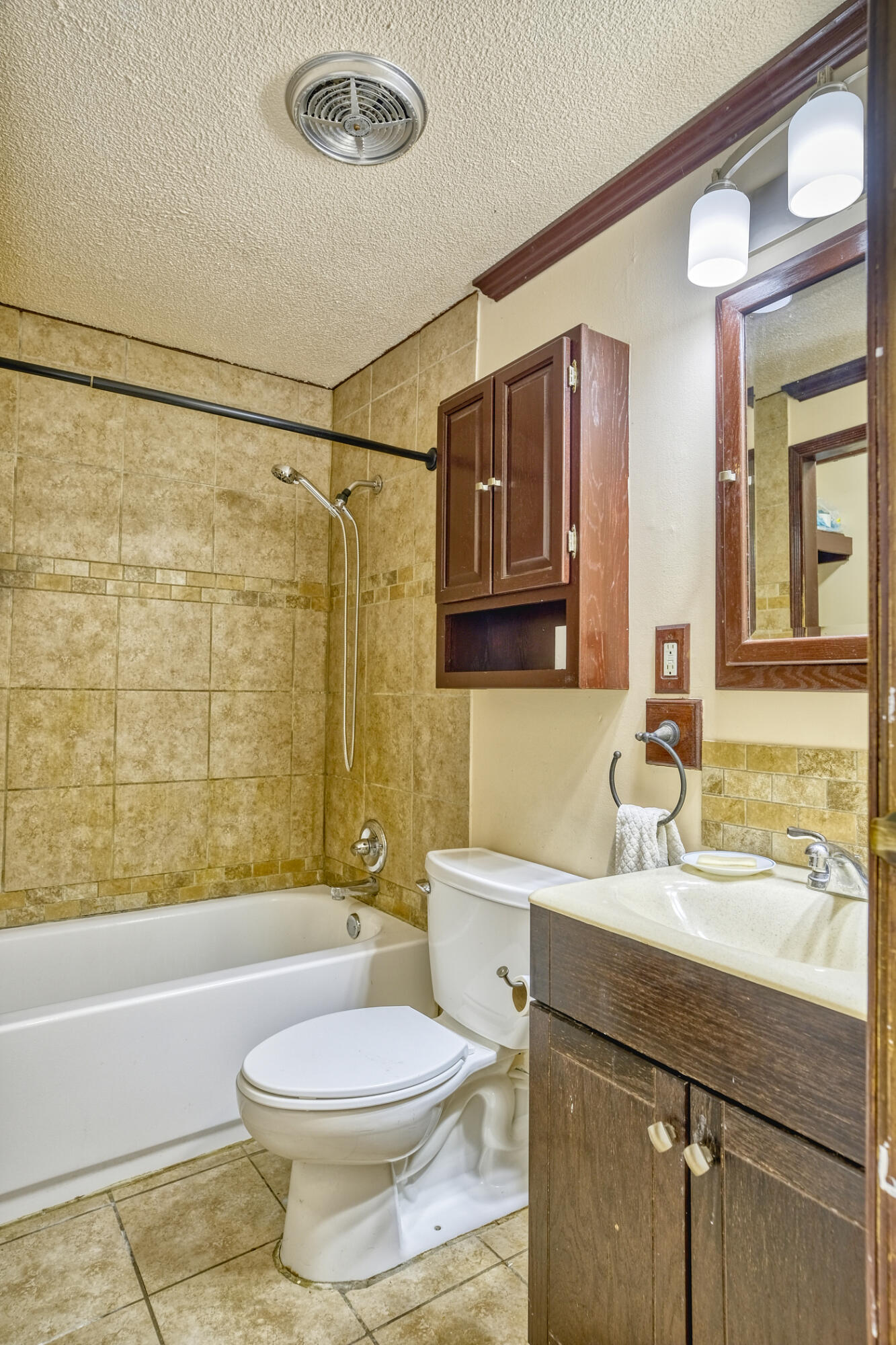9713 N 490 E, DeMotte, IN 46310; Image #20