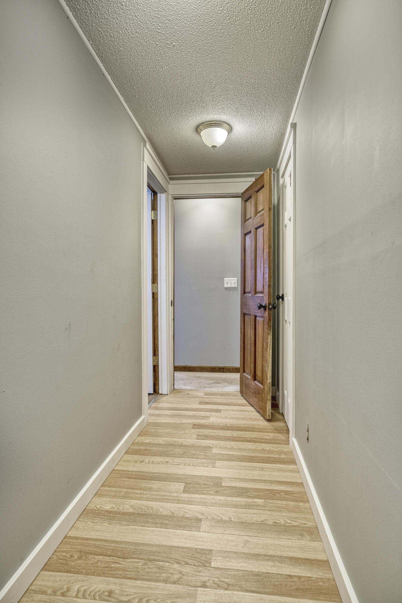 9713 N 490 E, DeMotte, IN 46310; Image #6