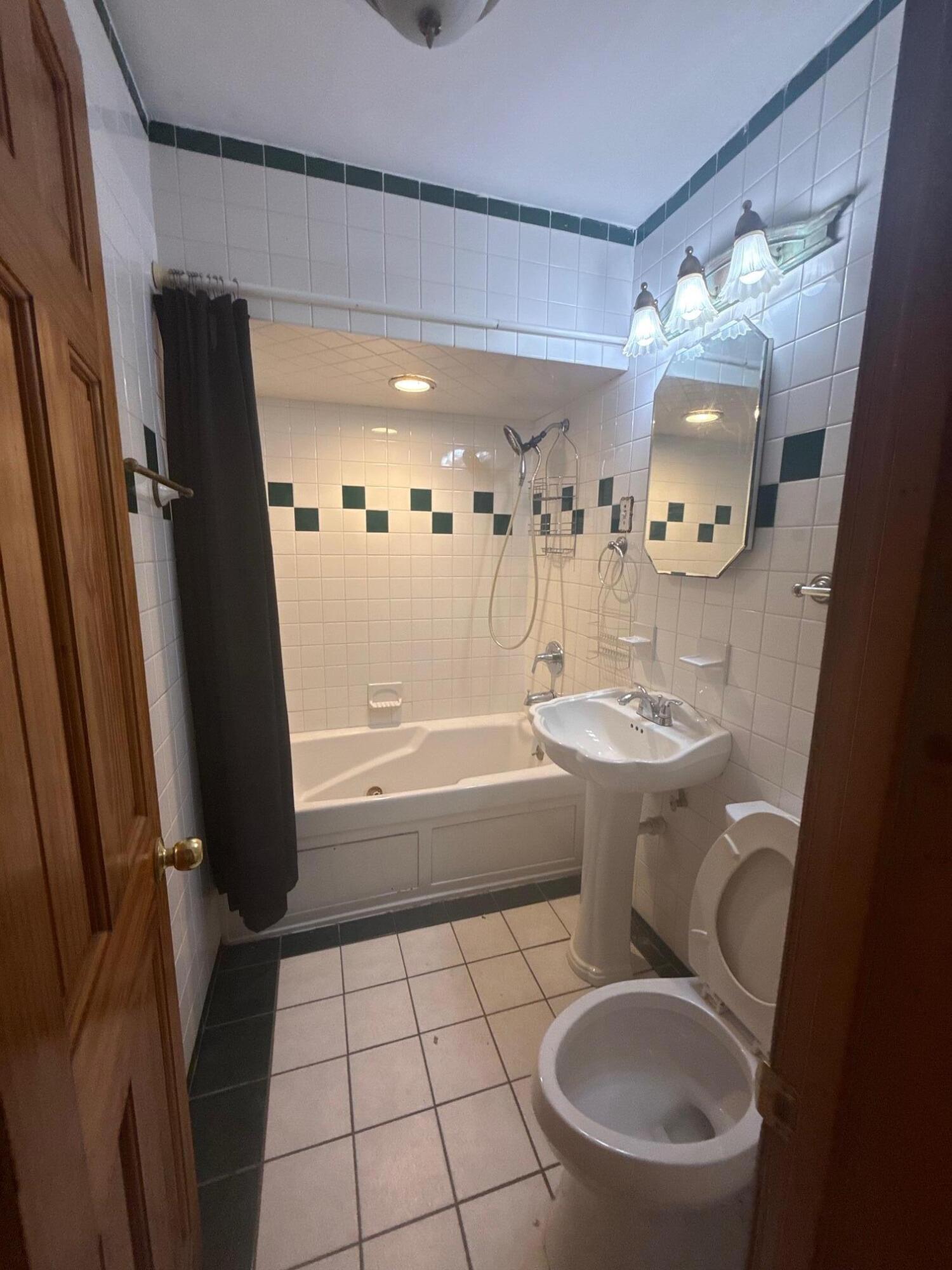 3567 Lincoln Street, Gary, IN 46408; Image #12