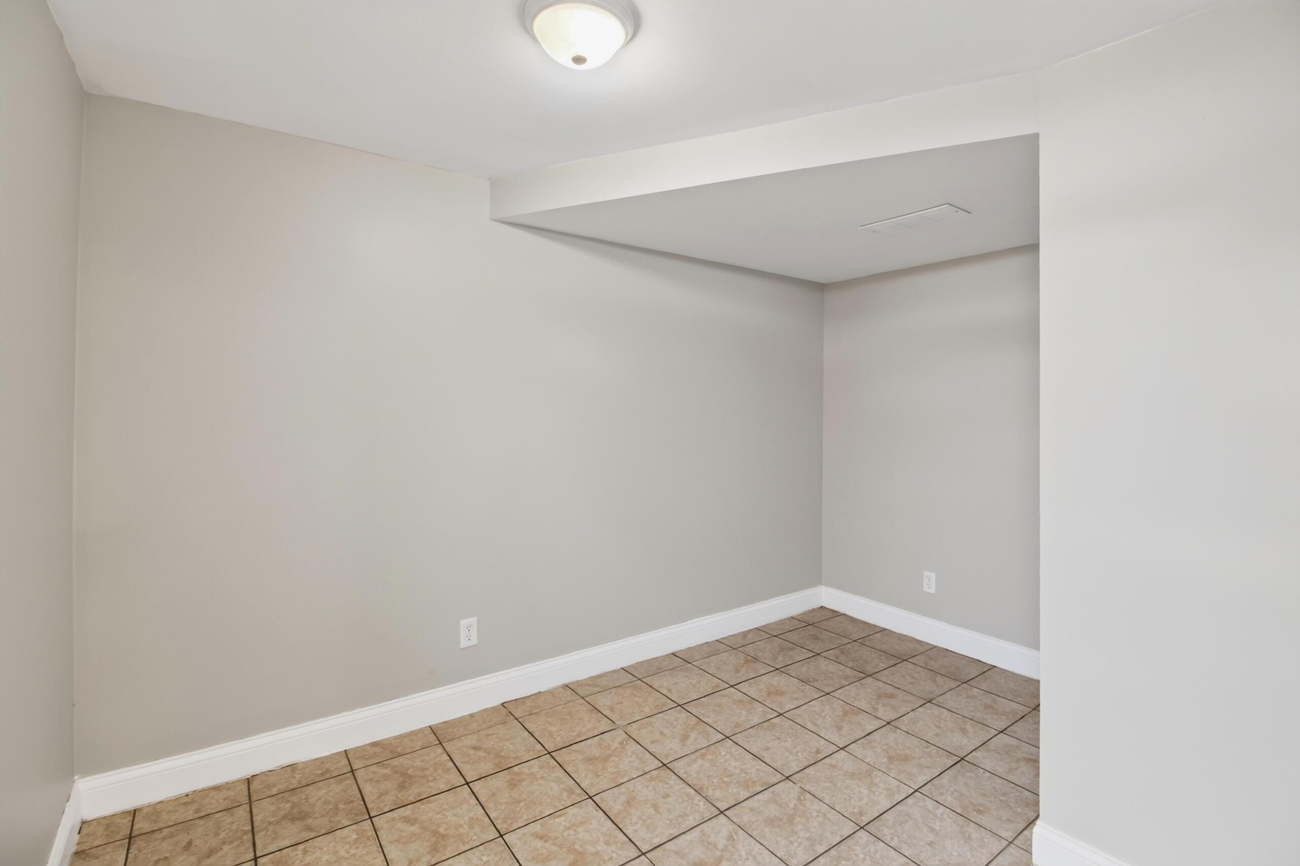 12465 Shelby Place, Crown Point, IN 46307; Image #25