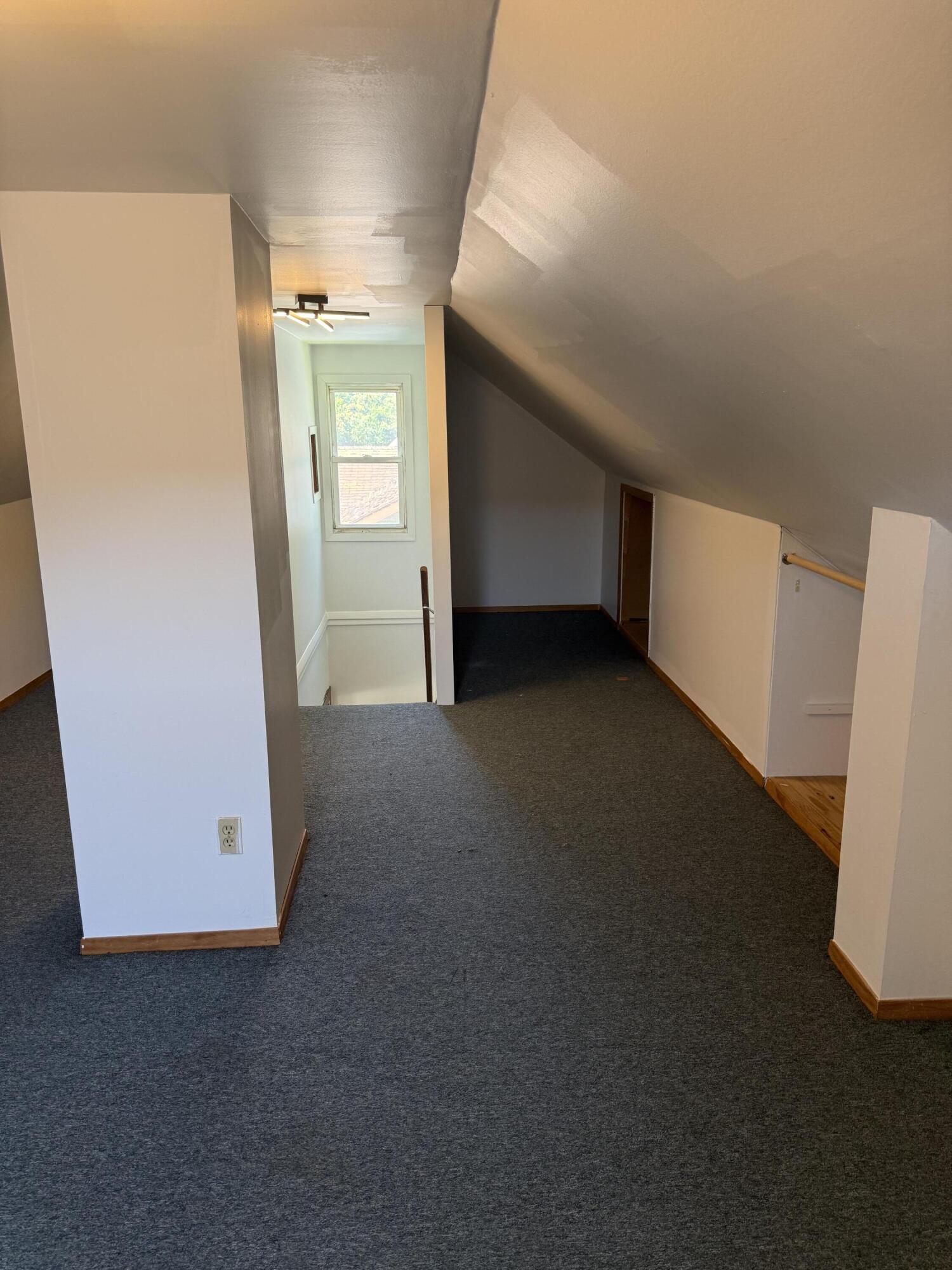 7545 New Hampshire Avenue, Hammond, IN 46323; Image #14