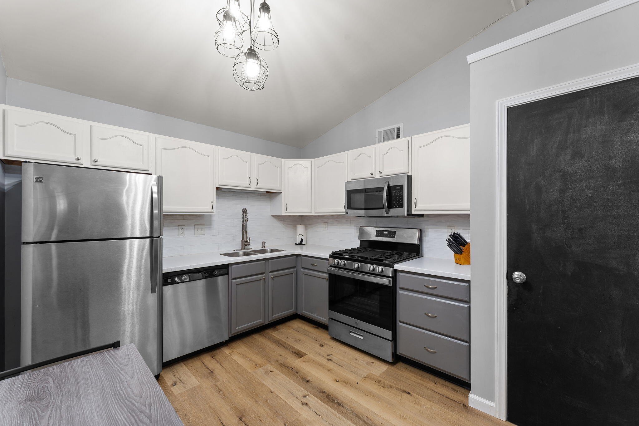 3605 Timberbridge Drive, Valparaiso, IN ##h, 46383; Image #5
