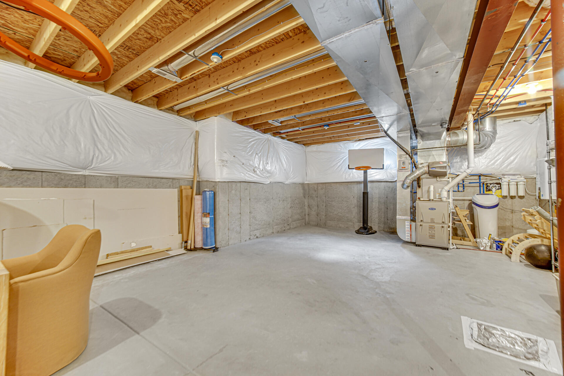 2400 Stirling Drive, Valparaiso, IN 46383; Image #27
