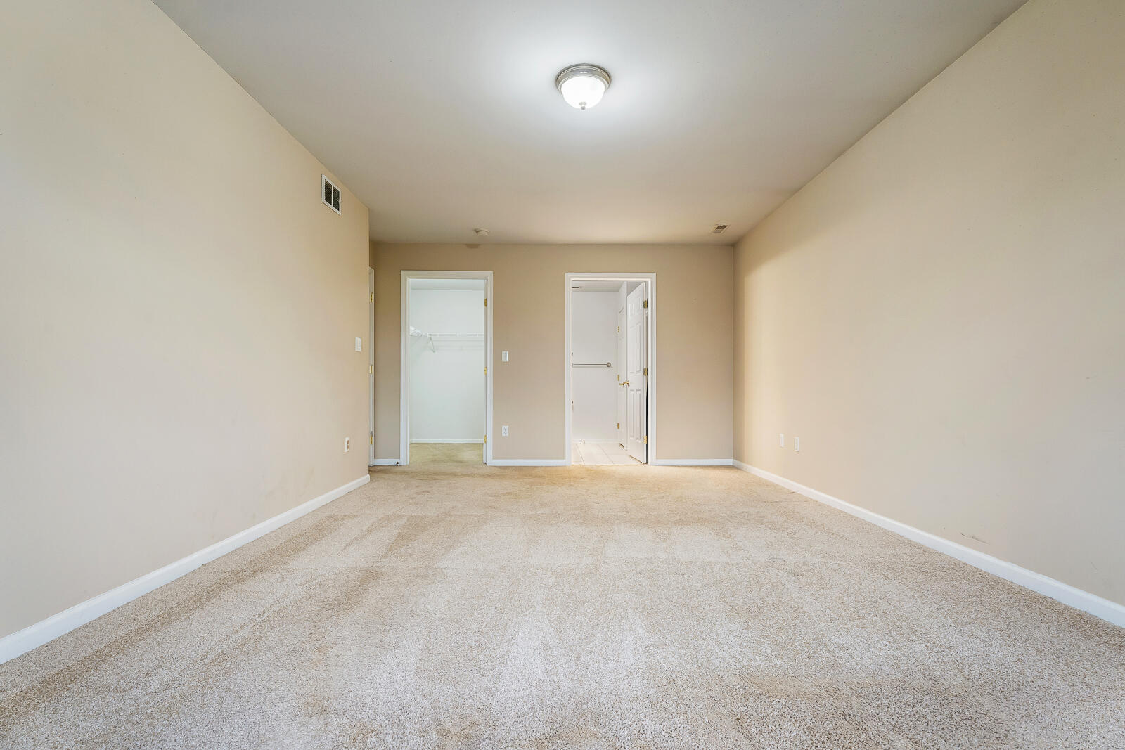 635 Cambridge Court, Munster, IN #2b, 46321; Image #17