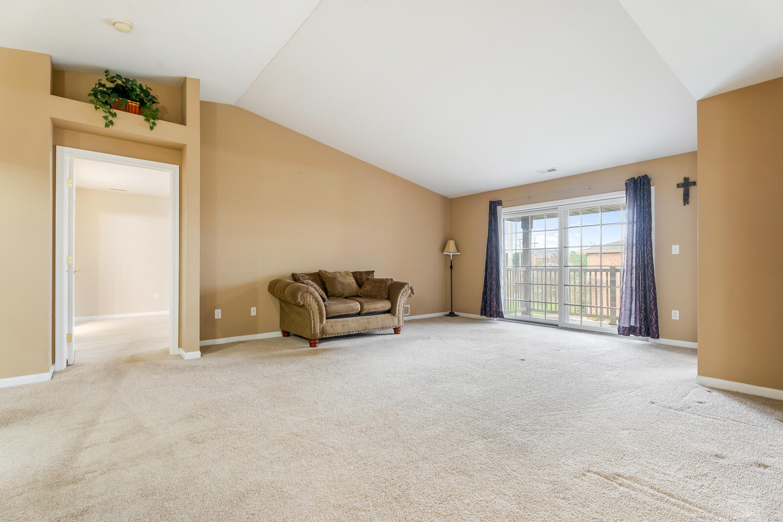 635 Cambridge Court, Munster, IN #2b, 46321; Image #6