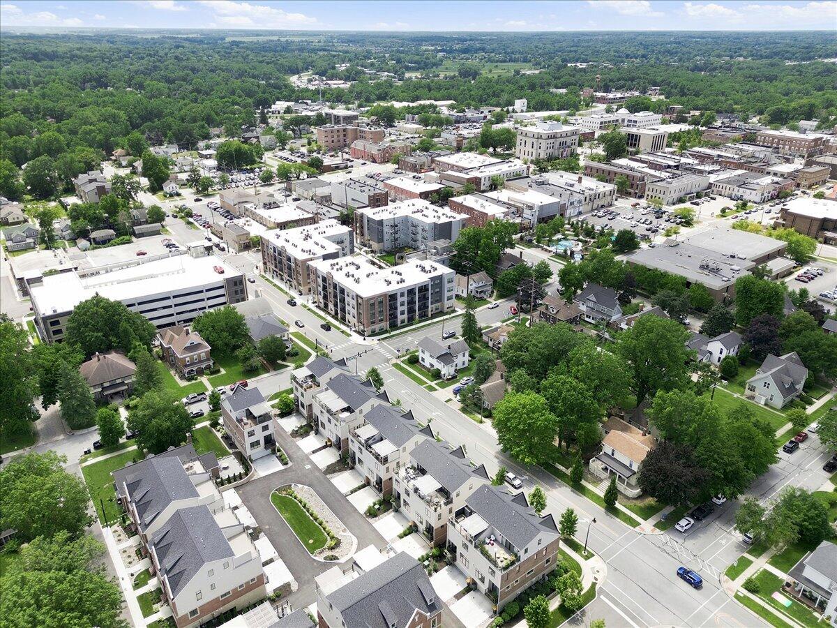 110 Morgan Boulevard, Valparaiso, IN 46383; Image #49