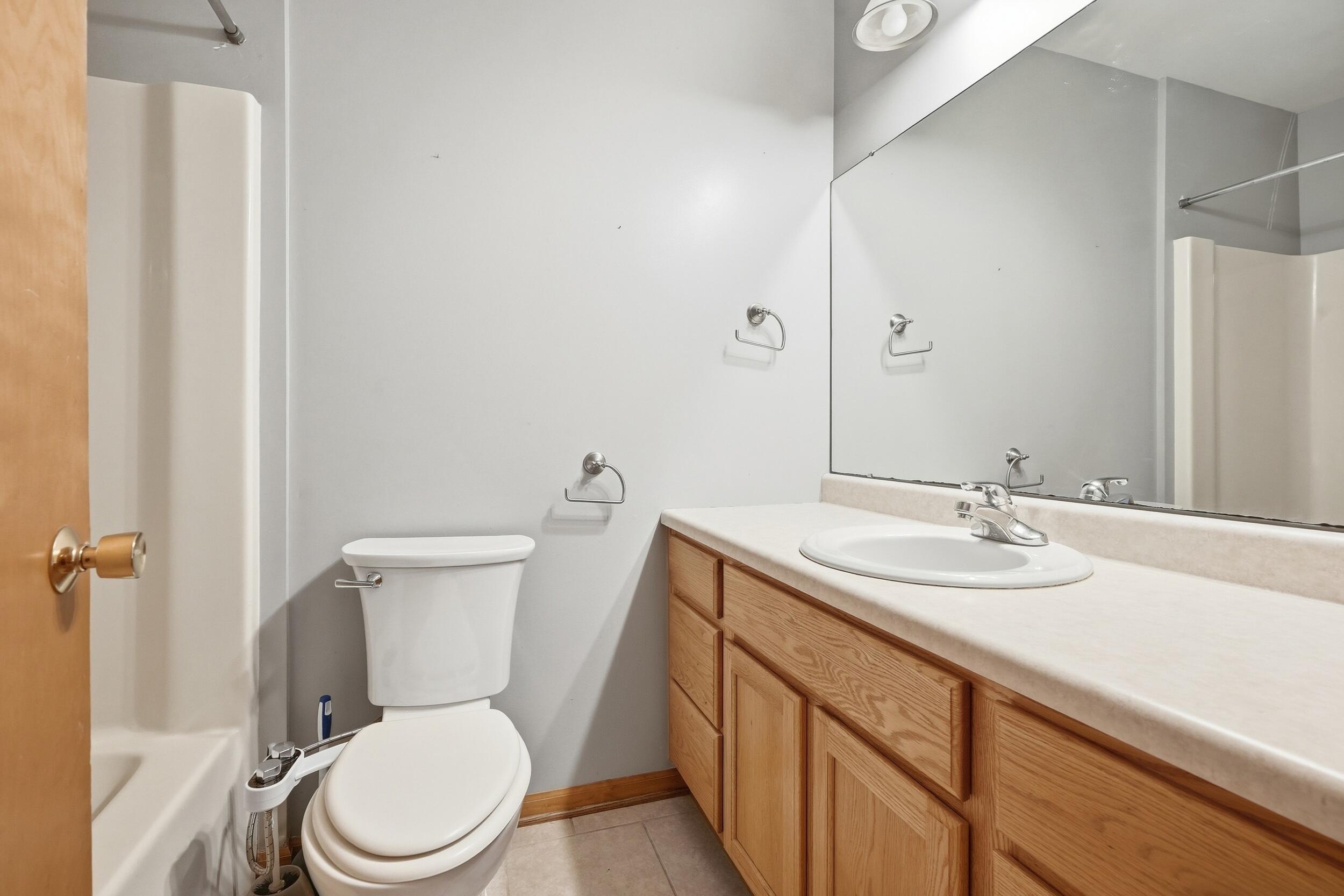 7420 W 92nd Avenue, Crown Point, IN 46307; Image #11