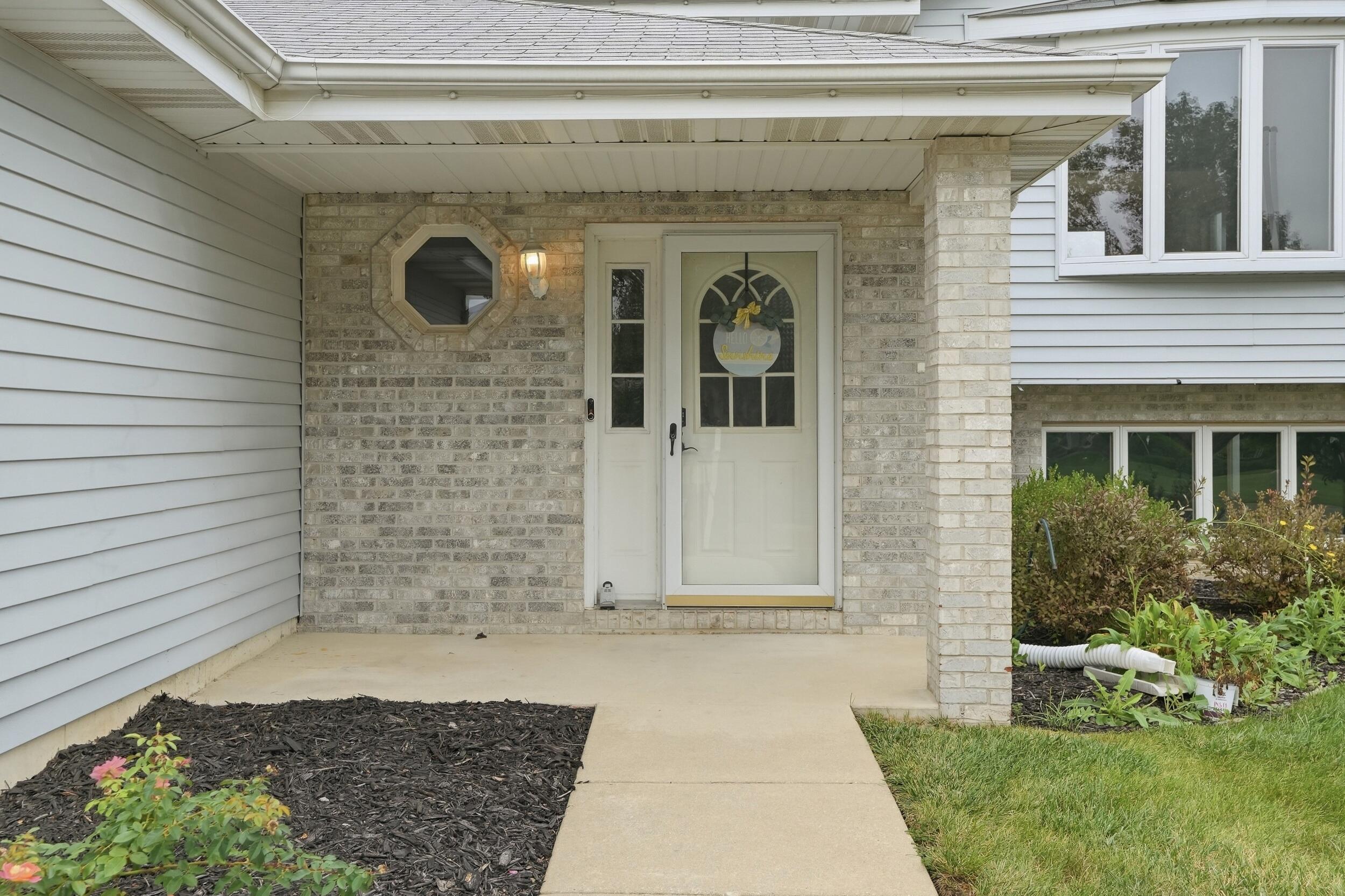7420 W 92nd Avenue, Crown Point, IN 46307; Image #2