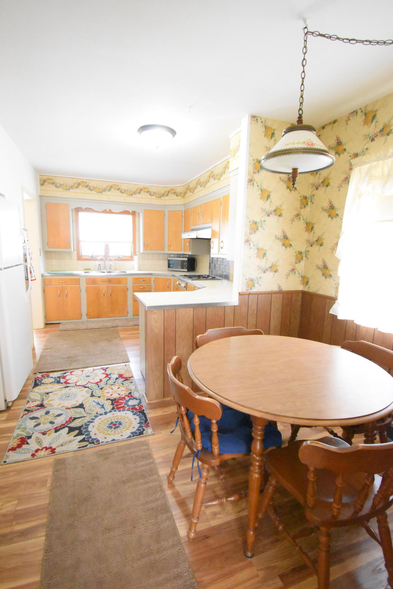 108 W Beaver Street, Morocco, IN 47963; Image #16