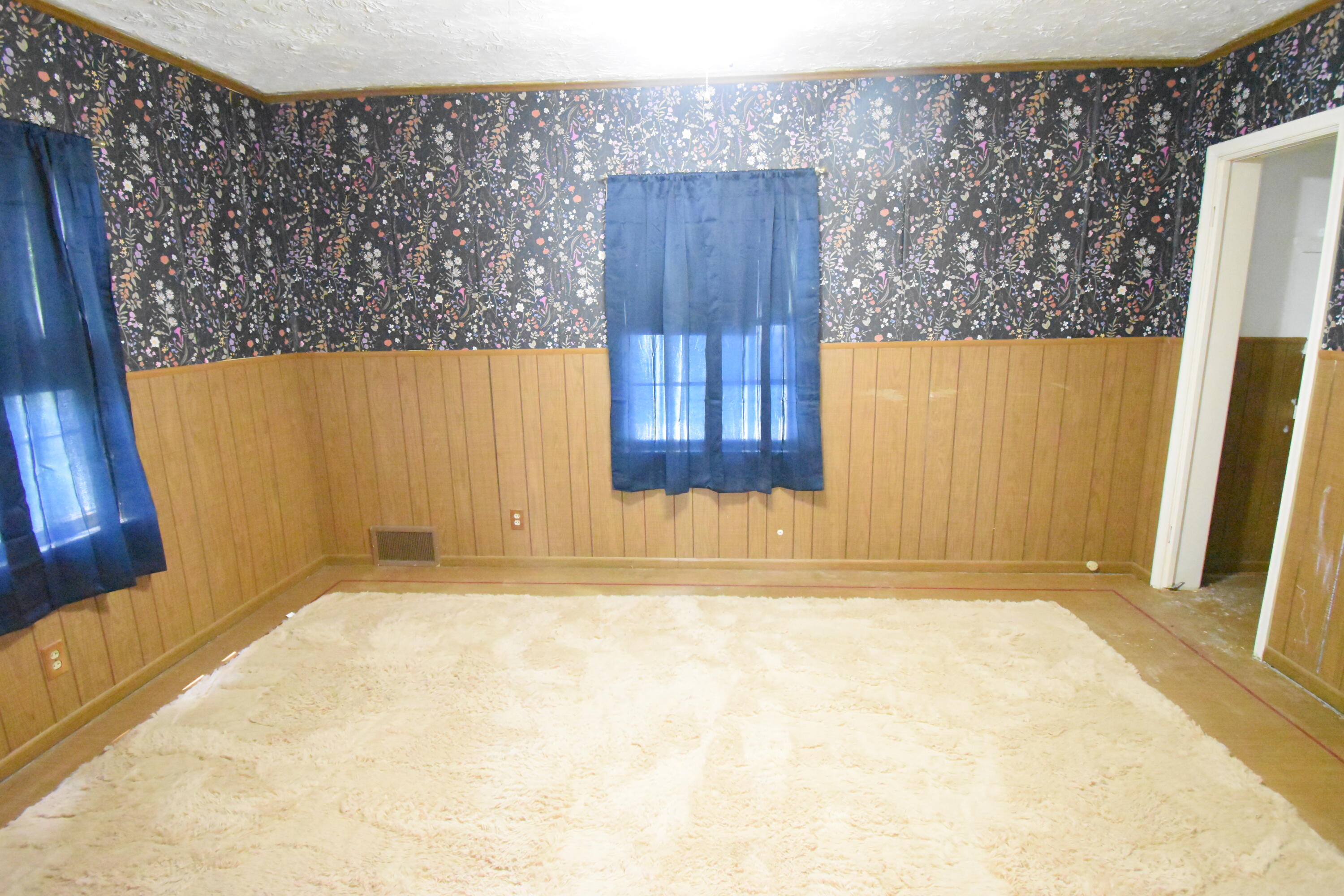 108 W Beaver Street, Morocco, IN 47963; Image #20