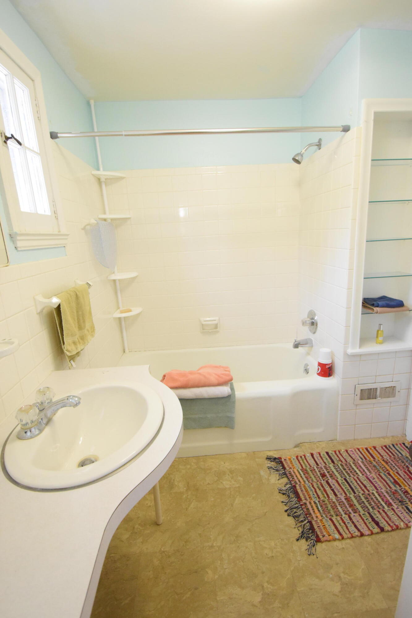 108 W Beaver Street, Morocco, IN 47963; Image #30