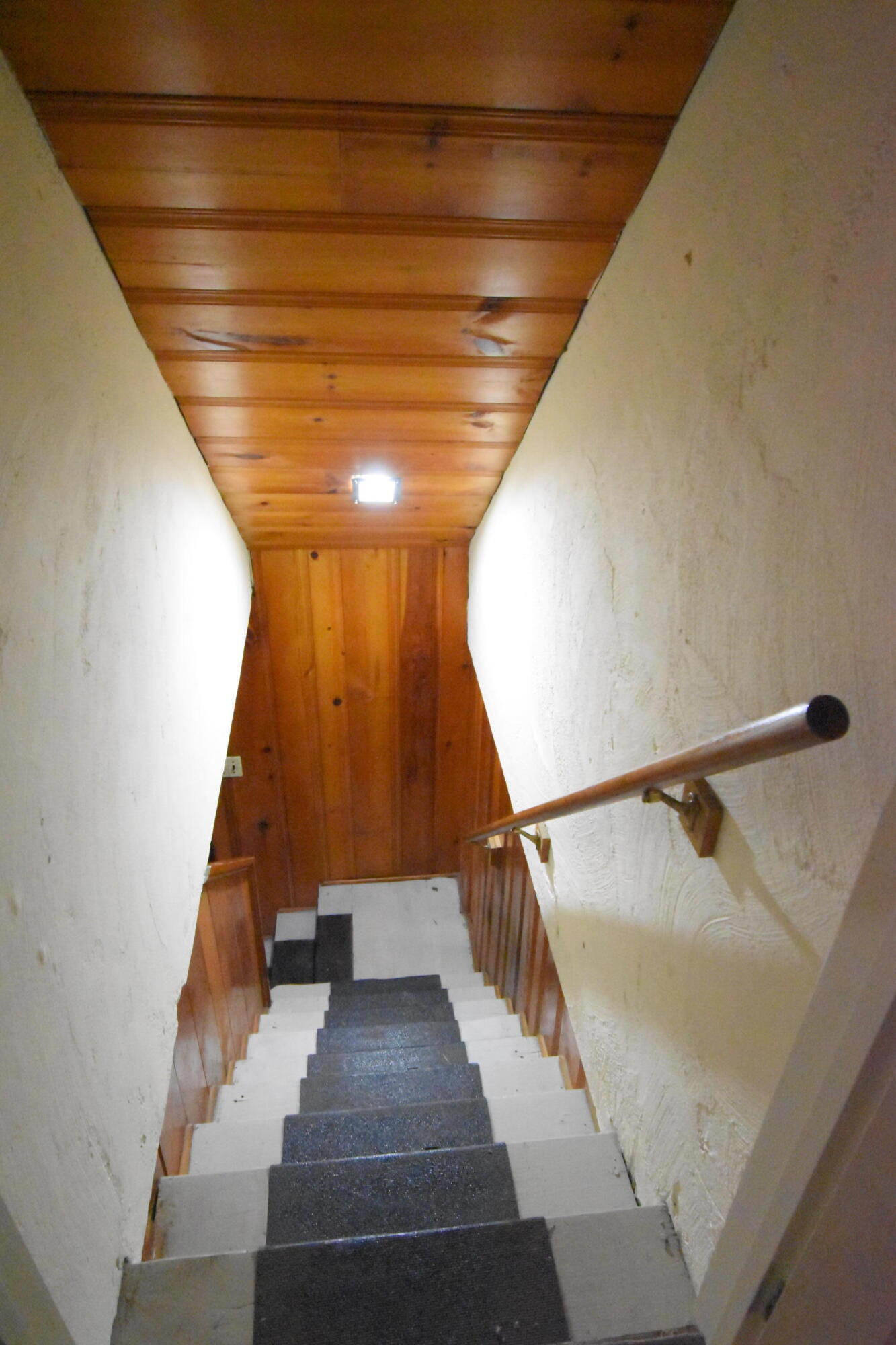108 W Beaver Street, Morocco, IN 47963; Image #38