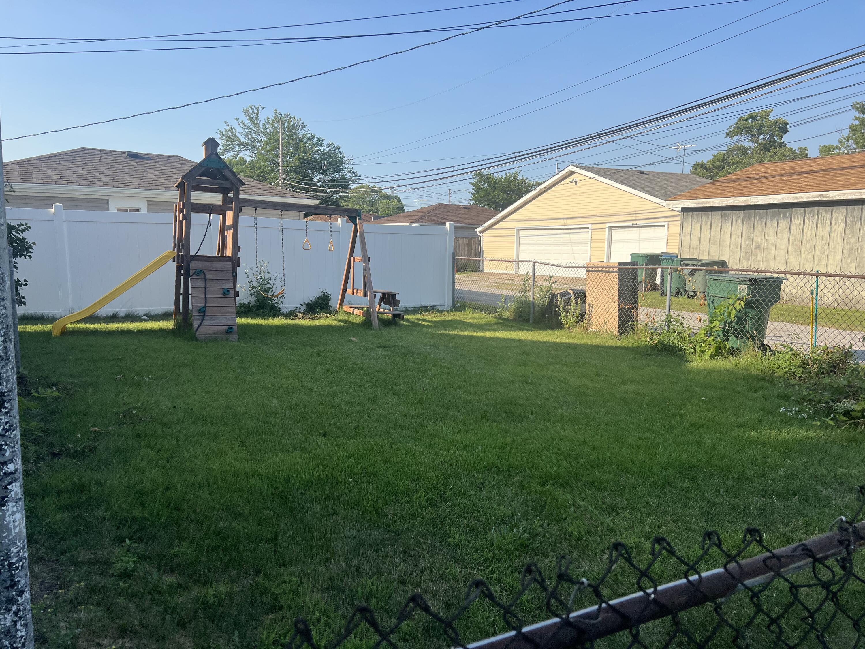 3747 Hohman Avenue, Hammond, IN 46327; Image #4