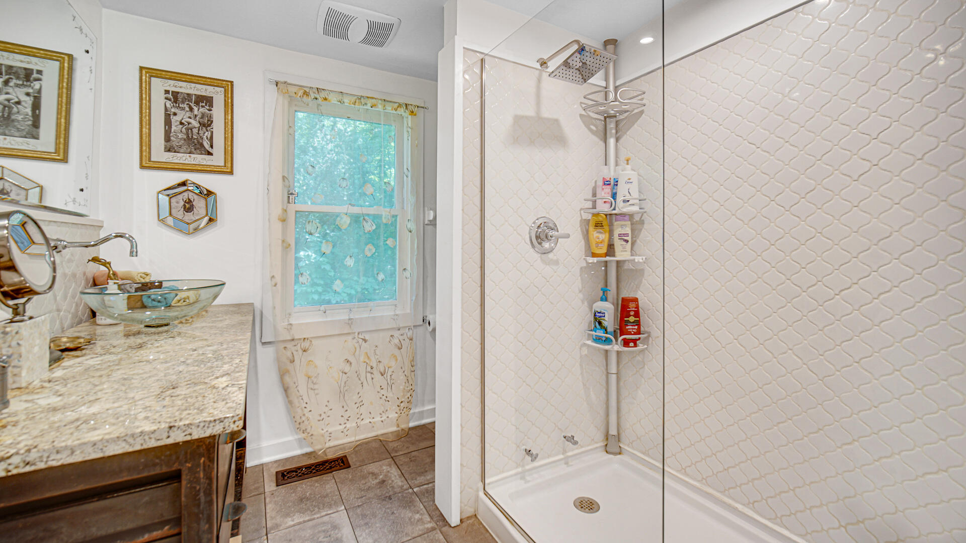 8948 N 500 E, Rolling Prairie, IN 46371; Image #12