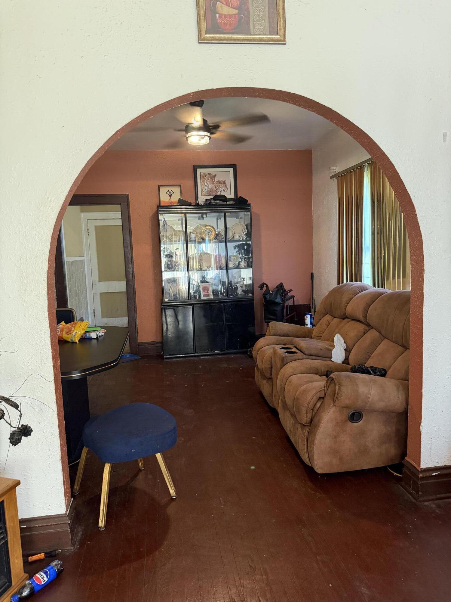 605 Durbin Street, Gary, IN 46406; Image #5
