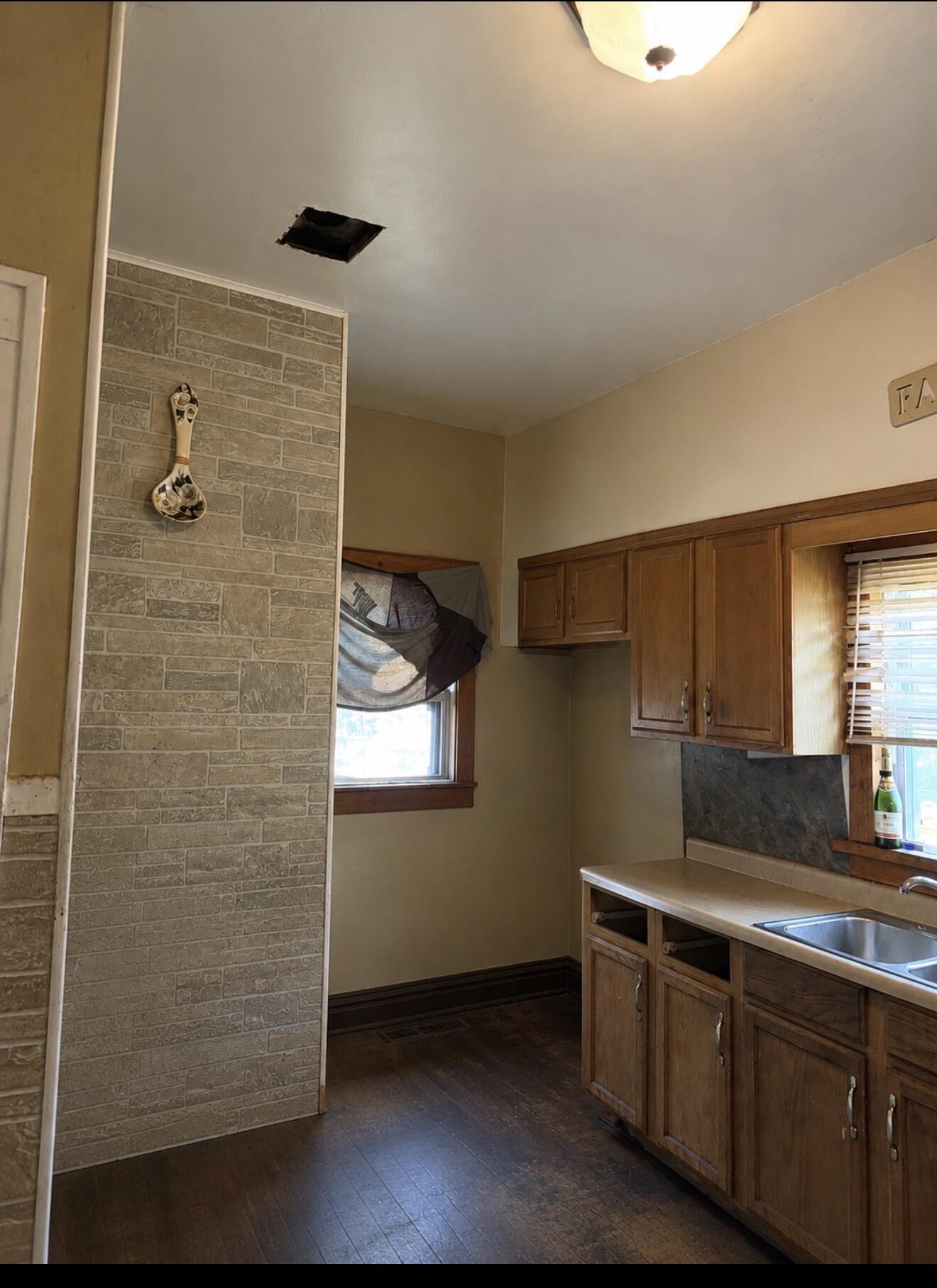 605 Durbin Street, Gary, IN 46406; Image #9