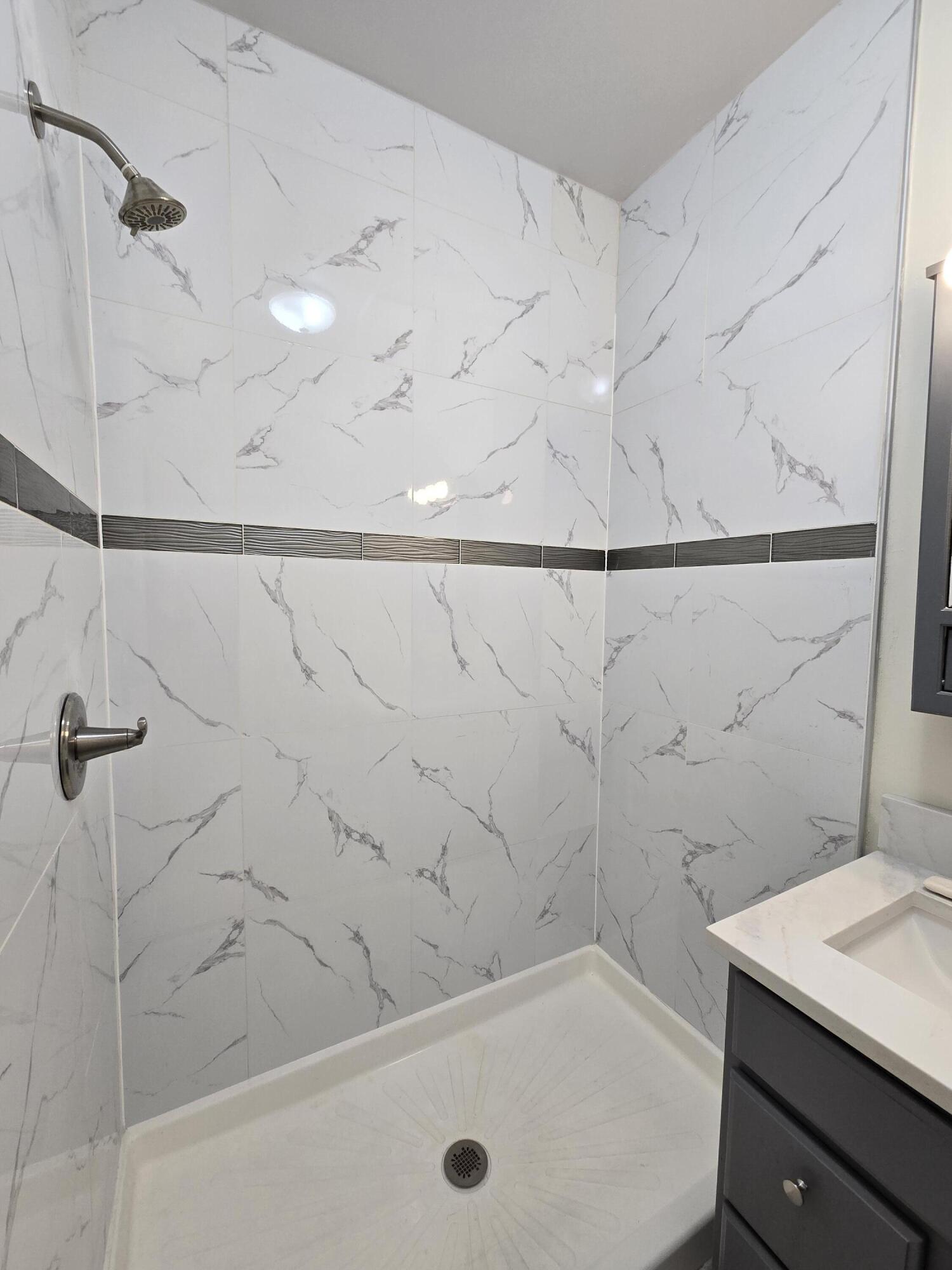 4332 Olcott Avenue, East Chicago, IN 46312; Image #14