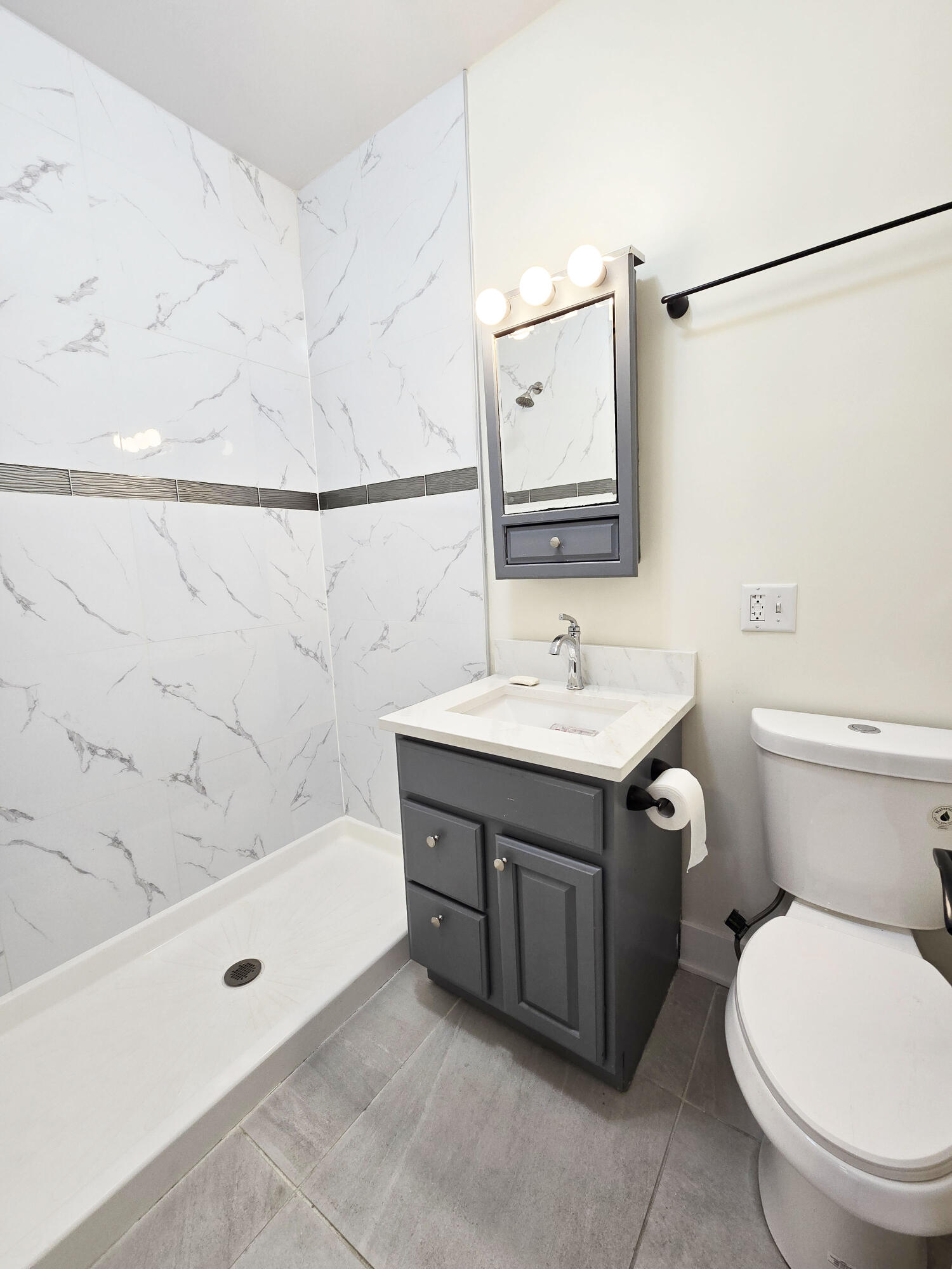 4332 Olcott Avenue, East Chicago, IN 46312; Image #15