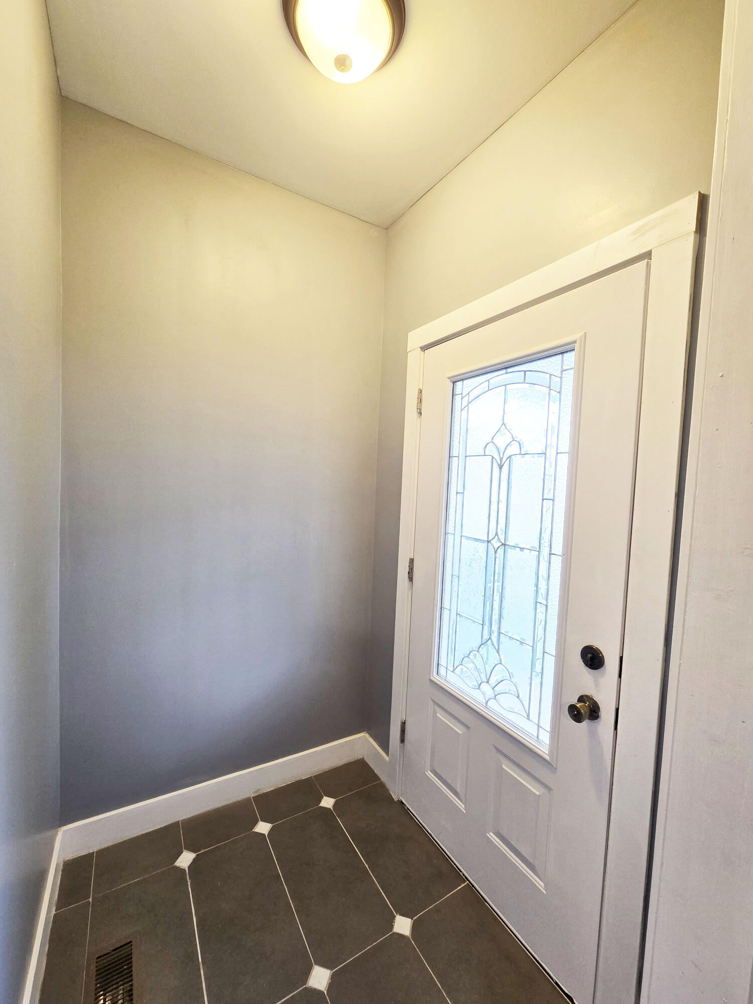 4332 Olcott Avenue, East Chicago, IN 46312; Image #3