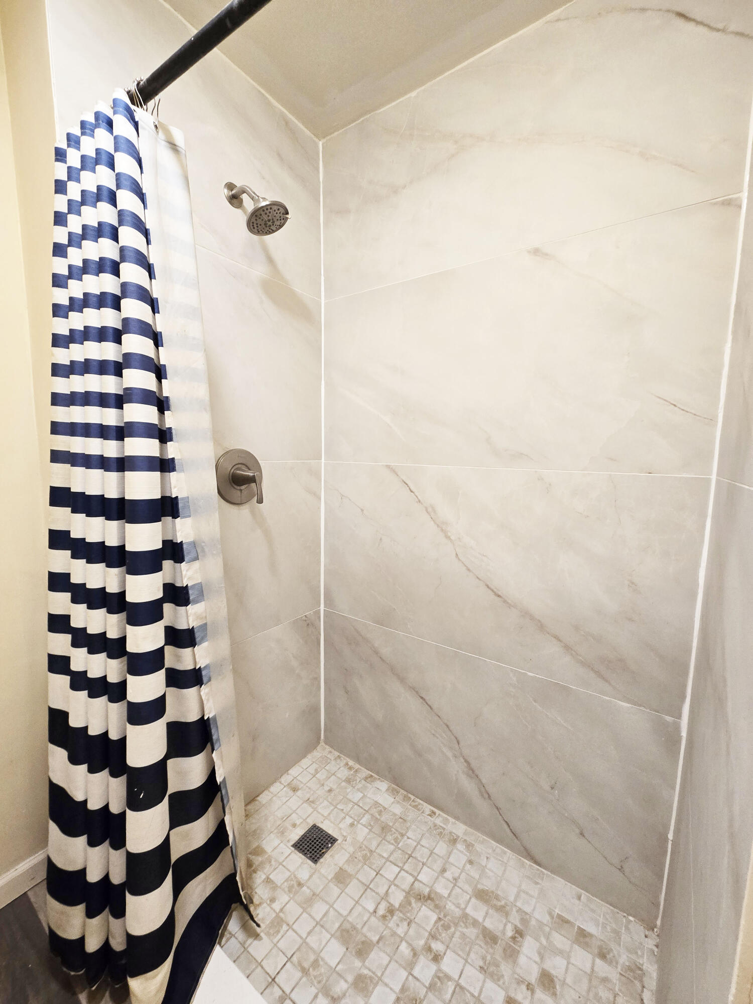 4332 Olcott Avenue, East Chicago, IN 46312; Image #31
