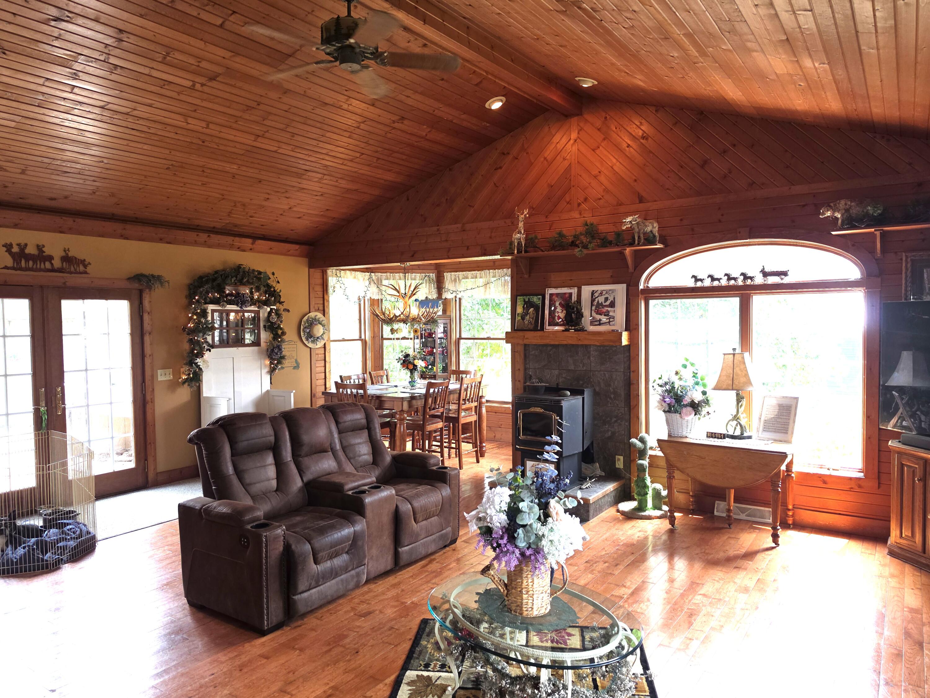 7161 N 1200 W, Fair Oaks, IN 47943; Image #4