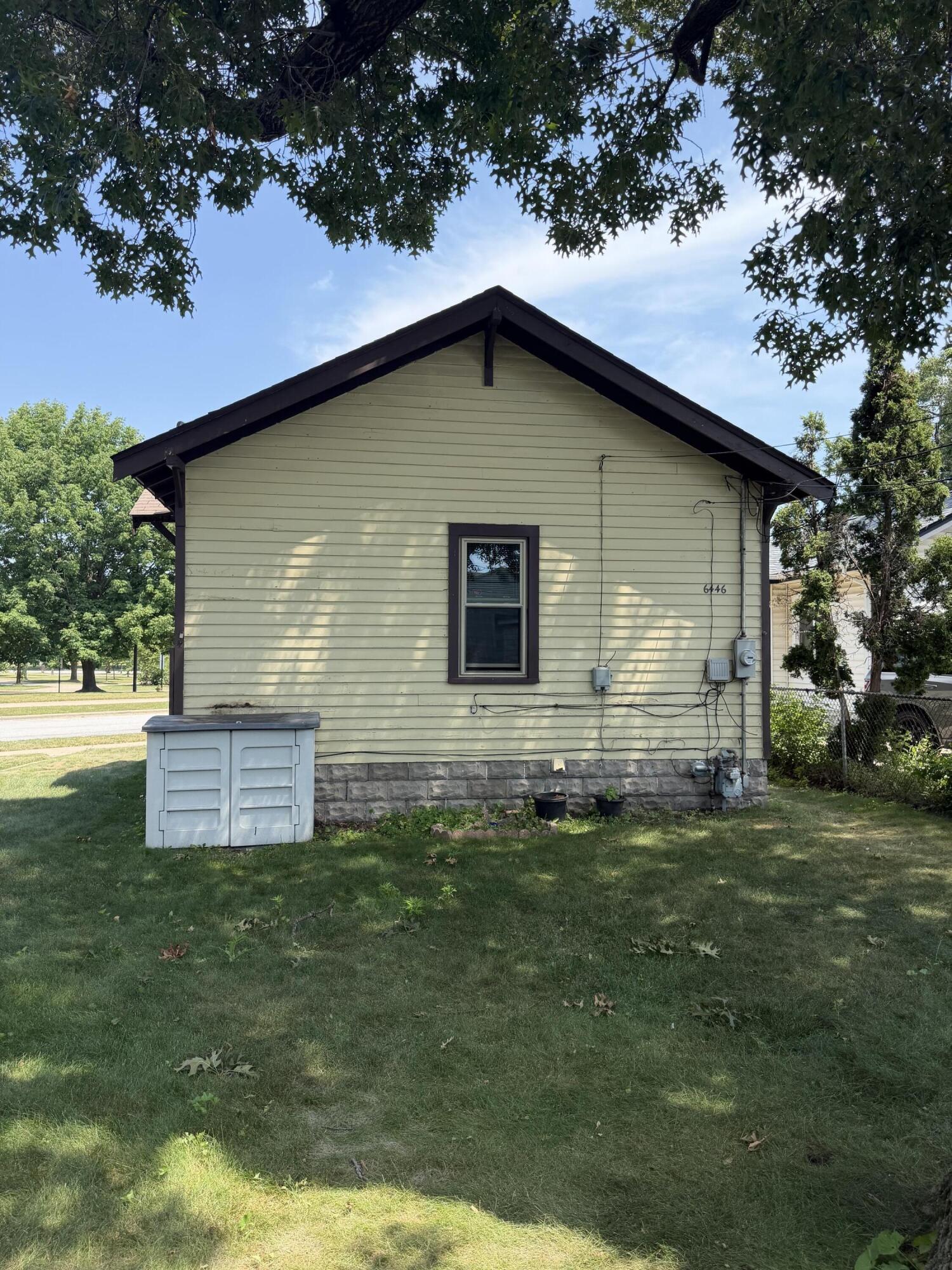 6446 Crescent Place, Hammond, IN 46324; Image #2