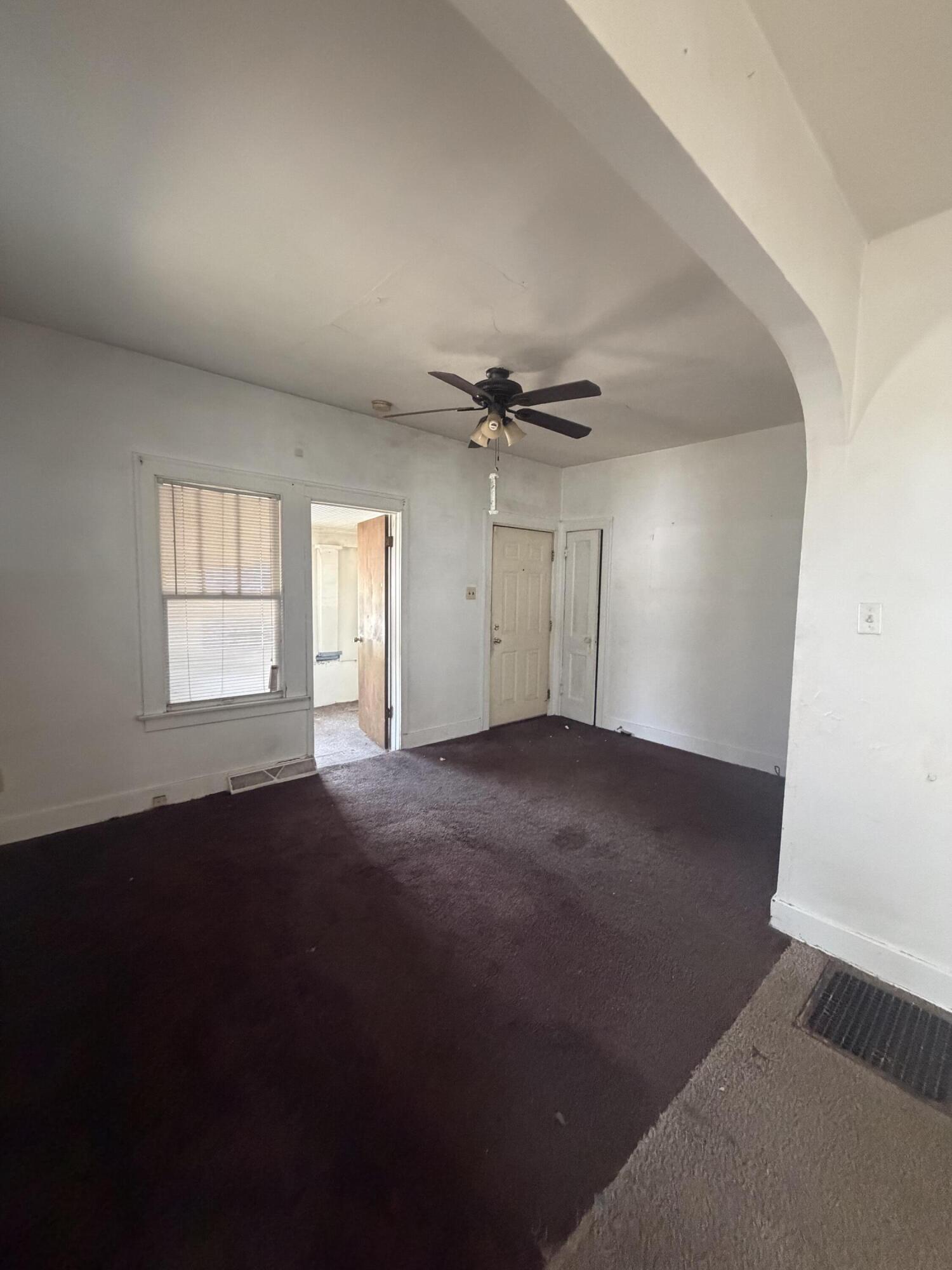 6446 Crescent Place, Hammond, IN 46324; Image #5