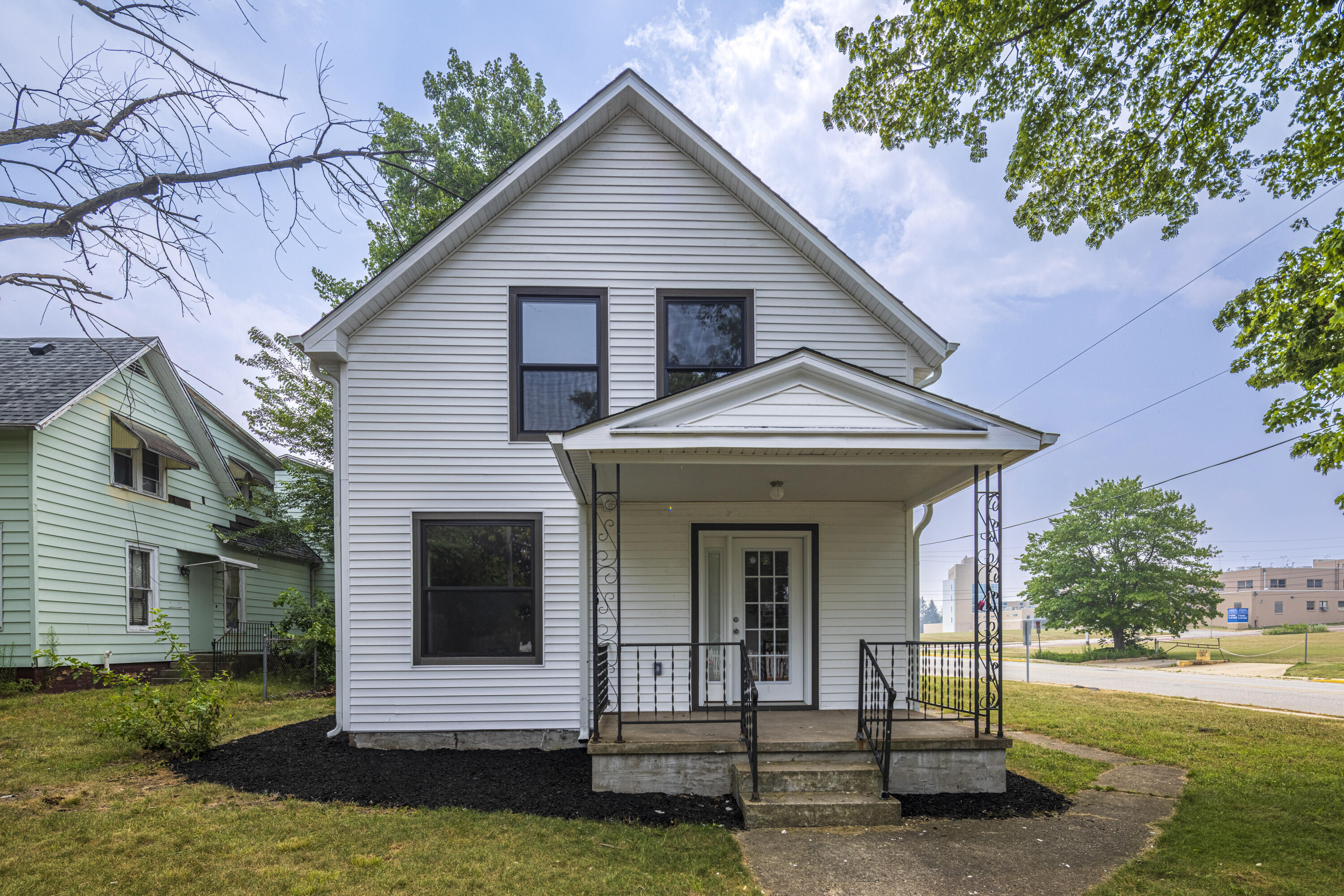 226 W William Street, Michigan City, IN 46360; Image #2