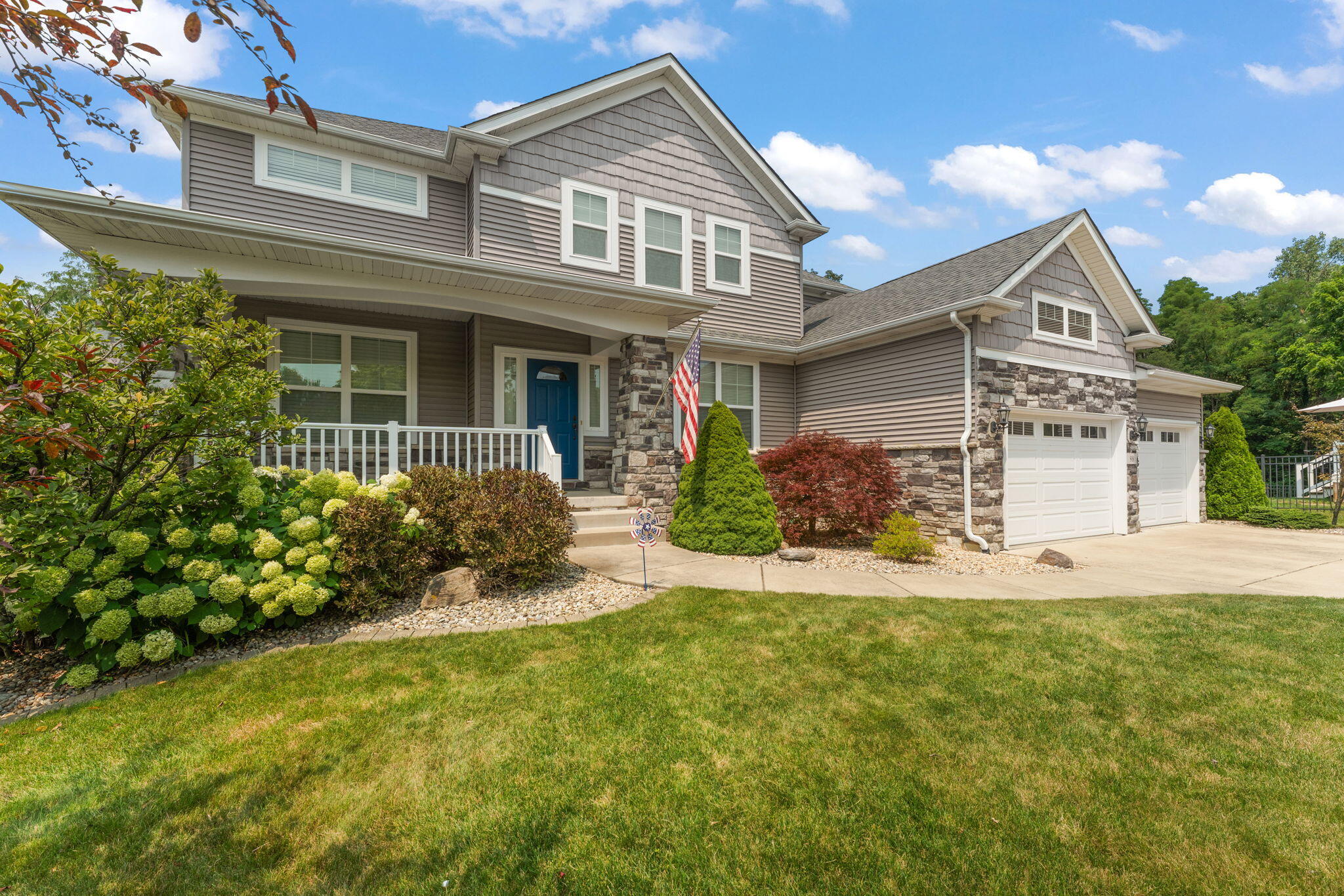 98 Muirfield Drive, Valparaiso, IN 46385; Image #2