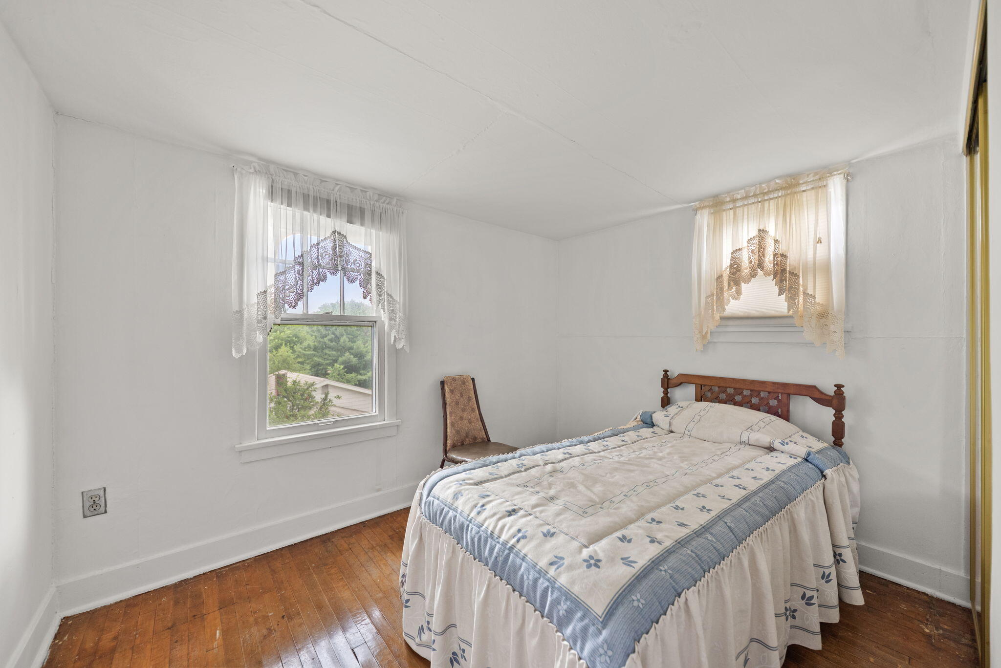 6108 Hemlock Avenue, Gary, IN 46403; Image #14